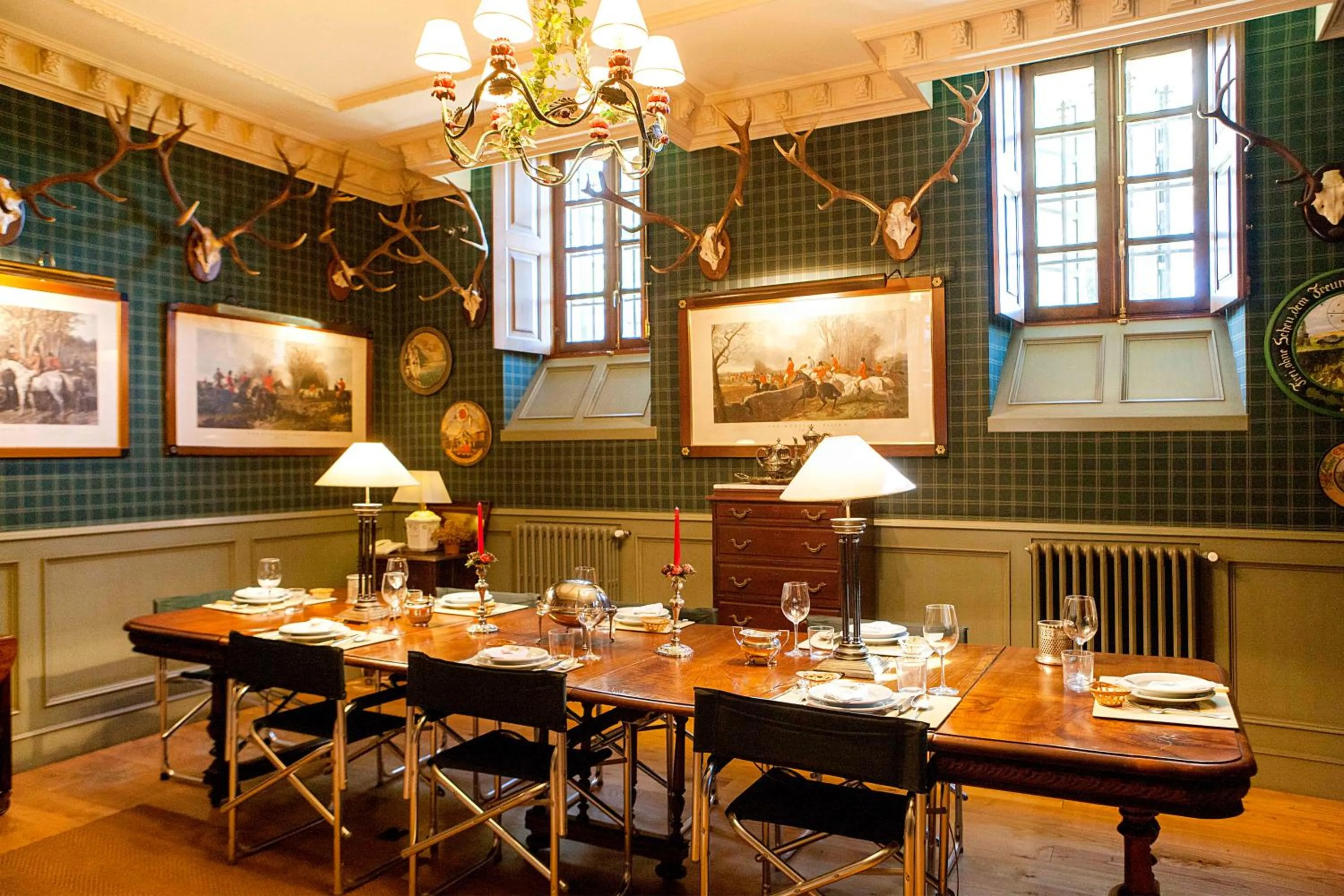 Restaurant/places to eat in Pazo de Brandeso & Country Club