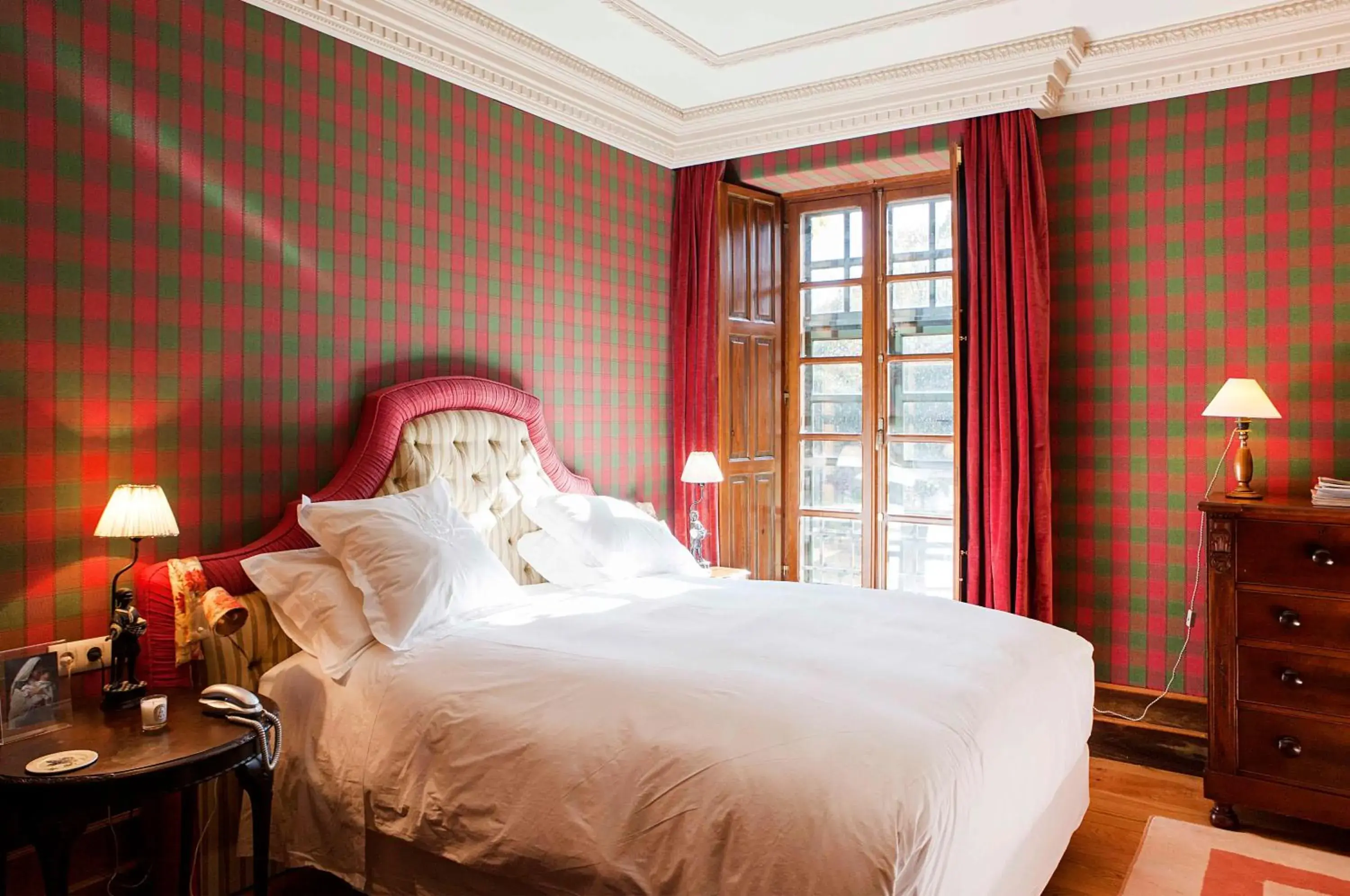 Deluxe Double or Twin Room with Balcony in Pazo de Brandeso & Country Club Deluxe Double or Twin Room with Balcony in Pazo de Brandeso & Country Club