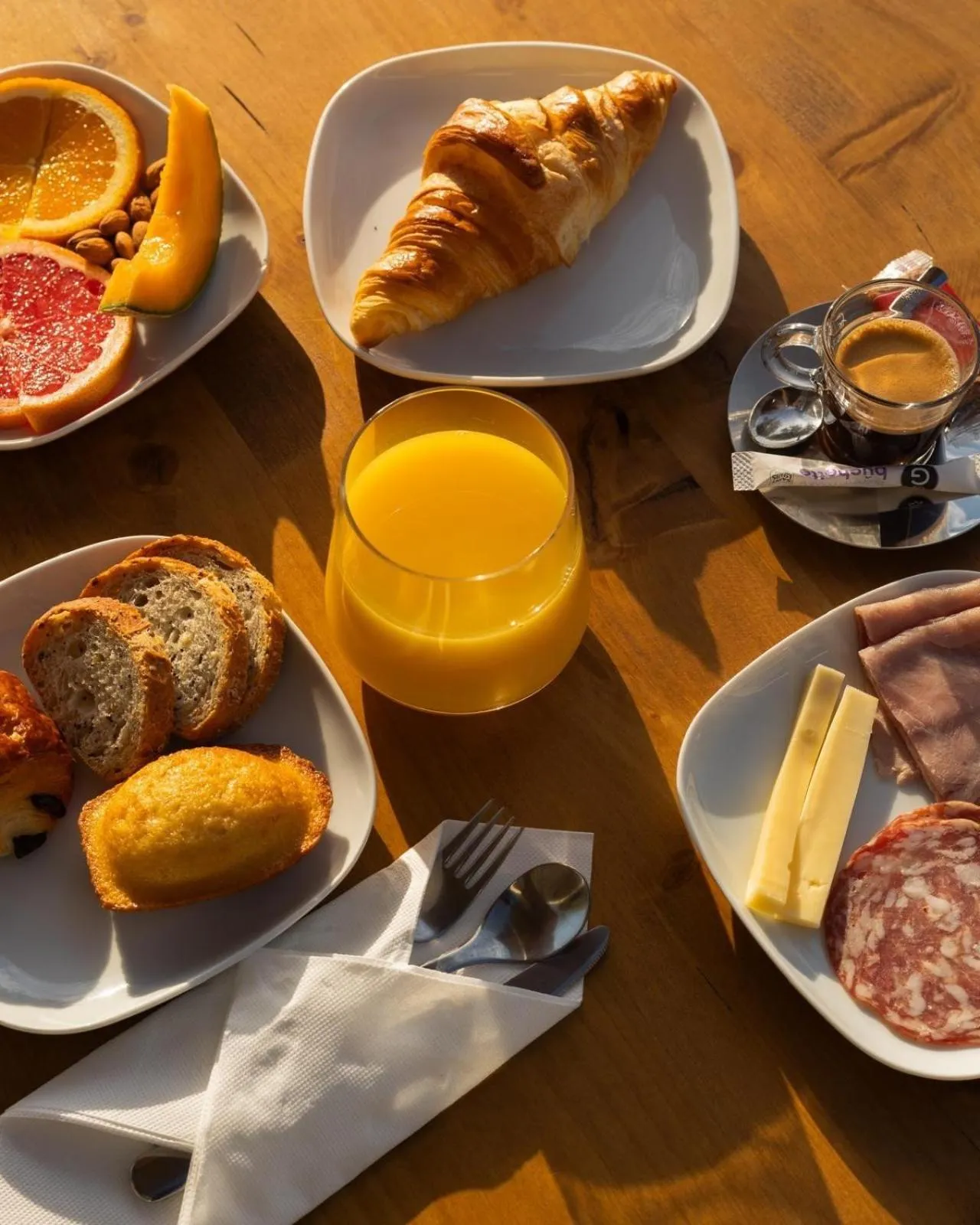 Hotel Les Flots Bleus