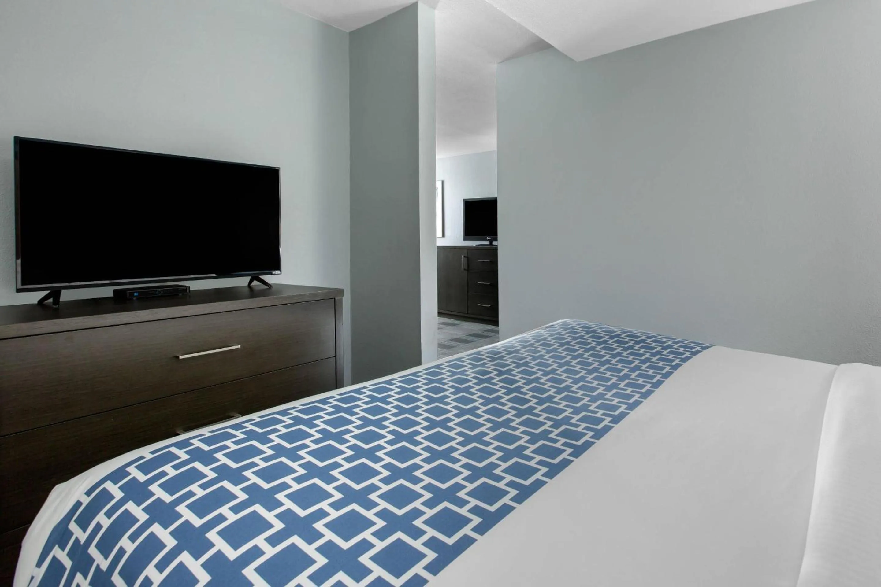 Bedroom, Bed in Cielo Hotel Bishop-Mammoth, an Ascend Collection Hotel