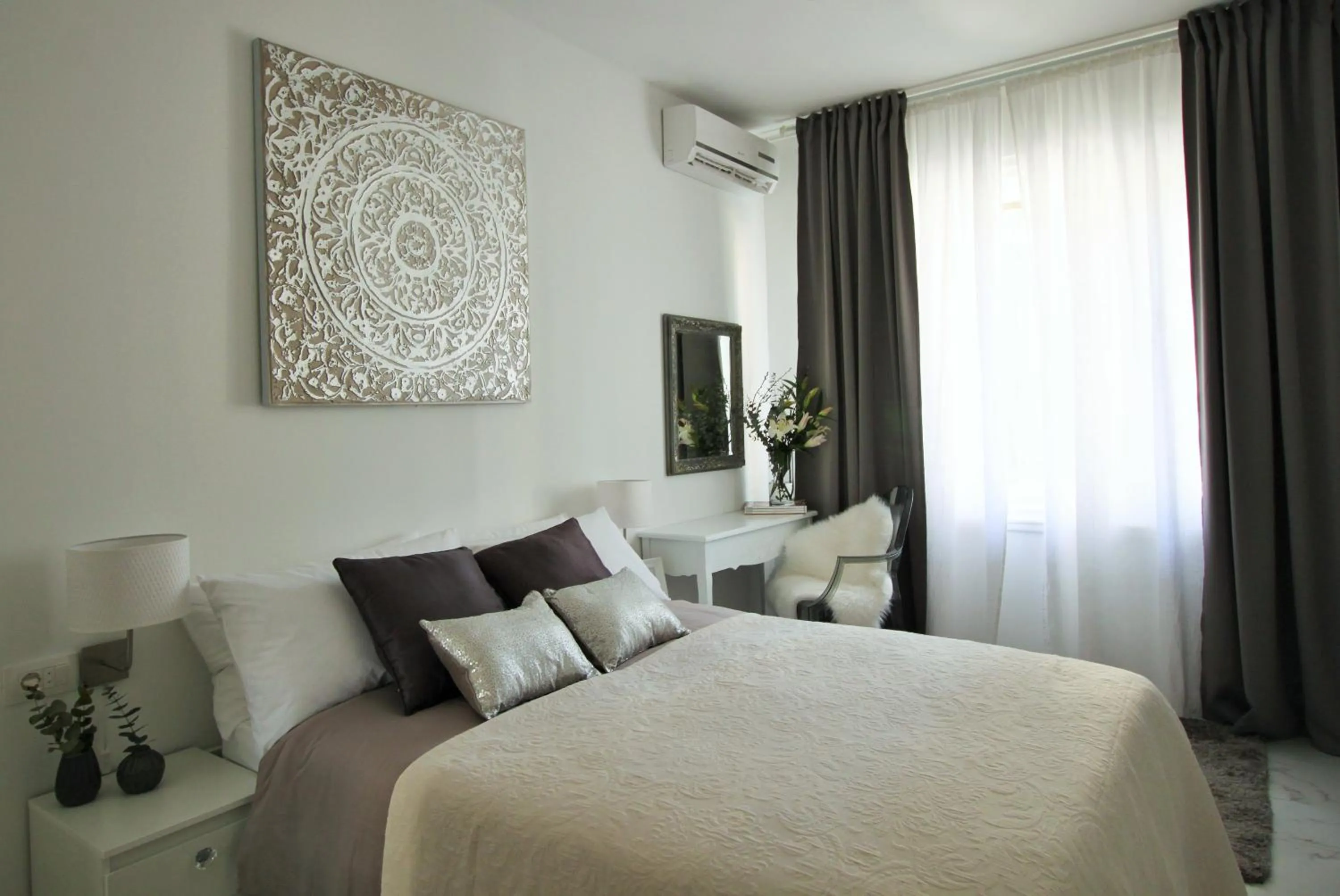 Split centre VIVERE apartment