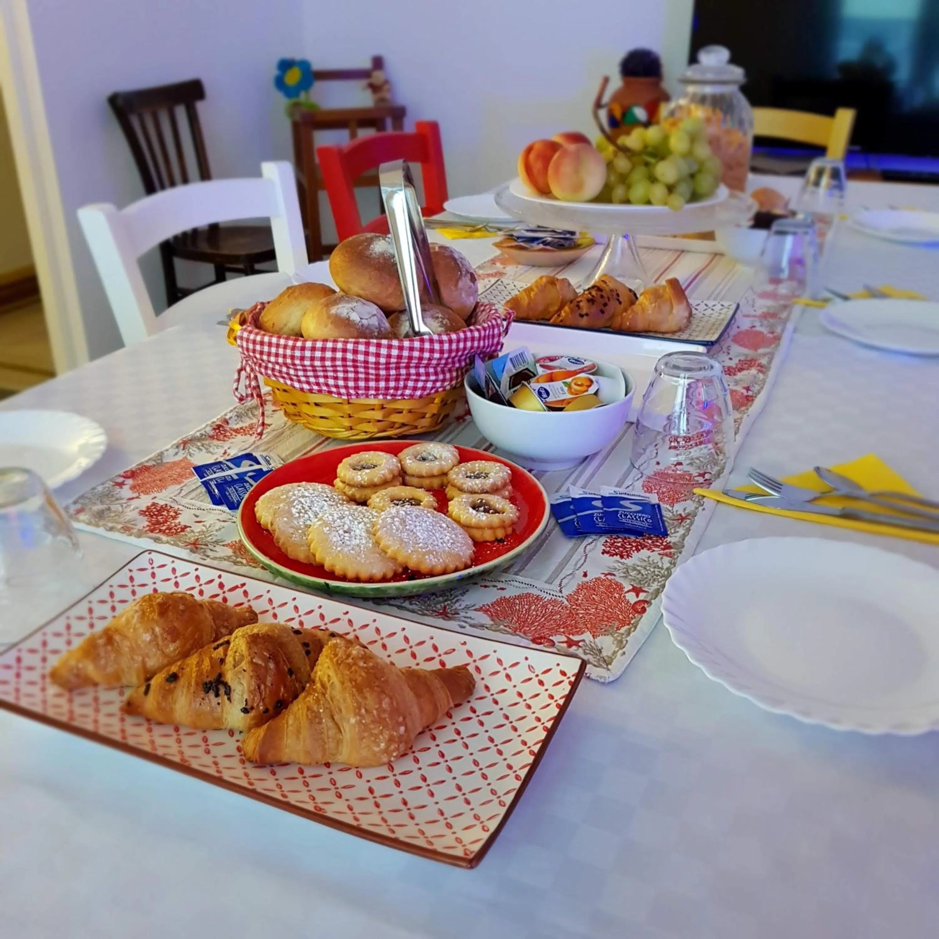 Breakfast in Aziz b&b