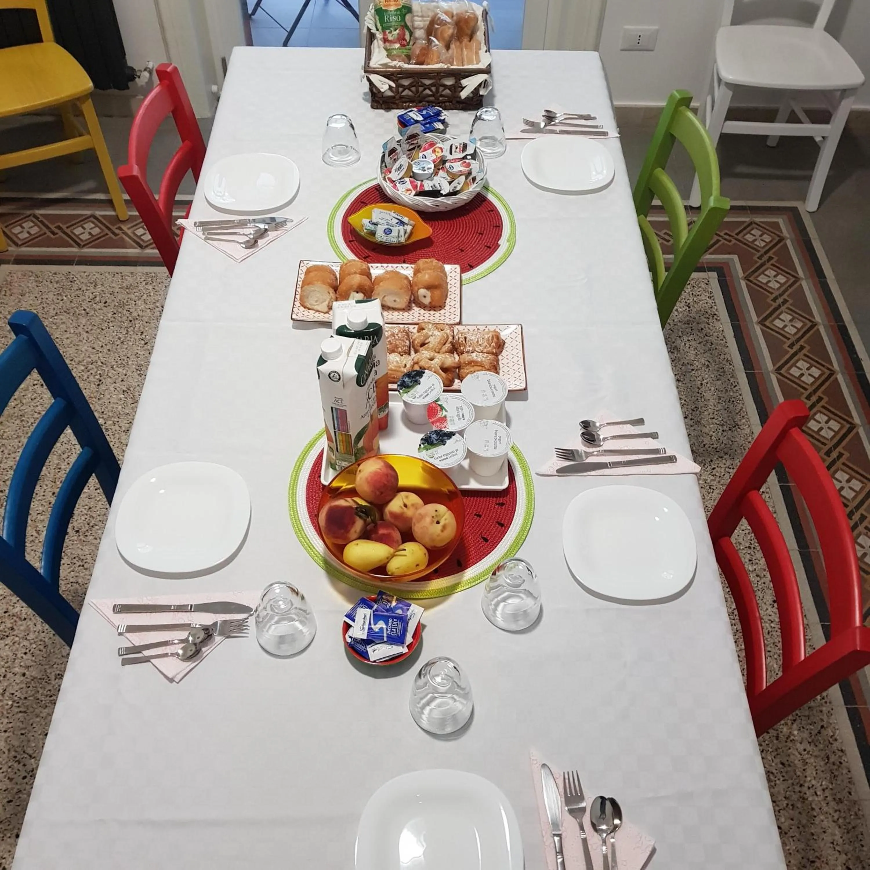 Dining area in Aziz b&b