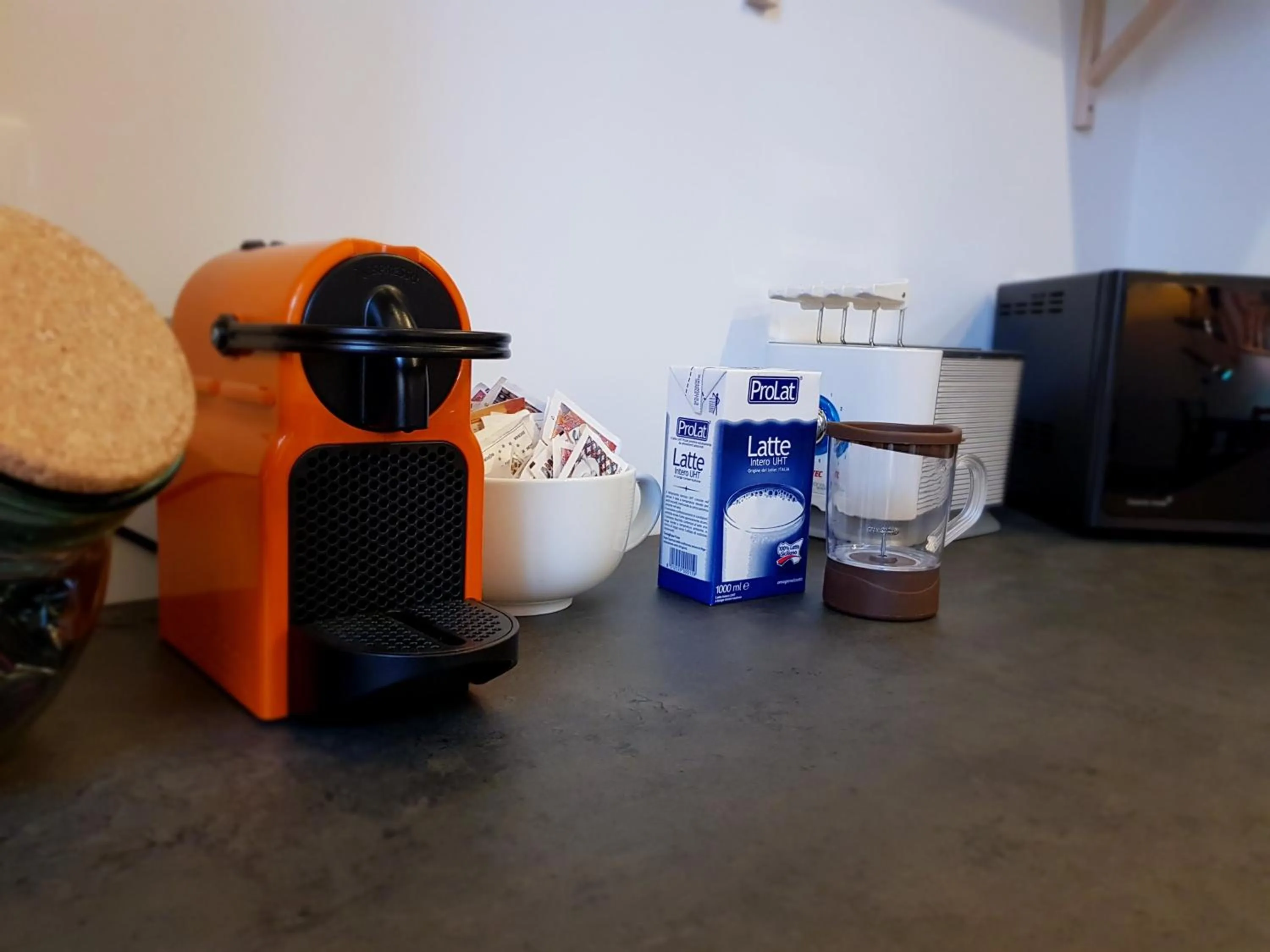 Coffee/tea facilities in Aziz b&b