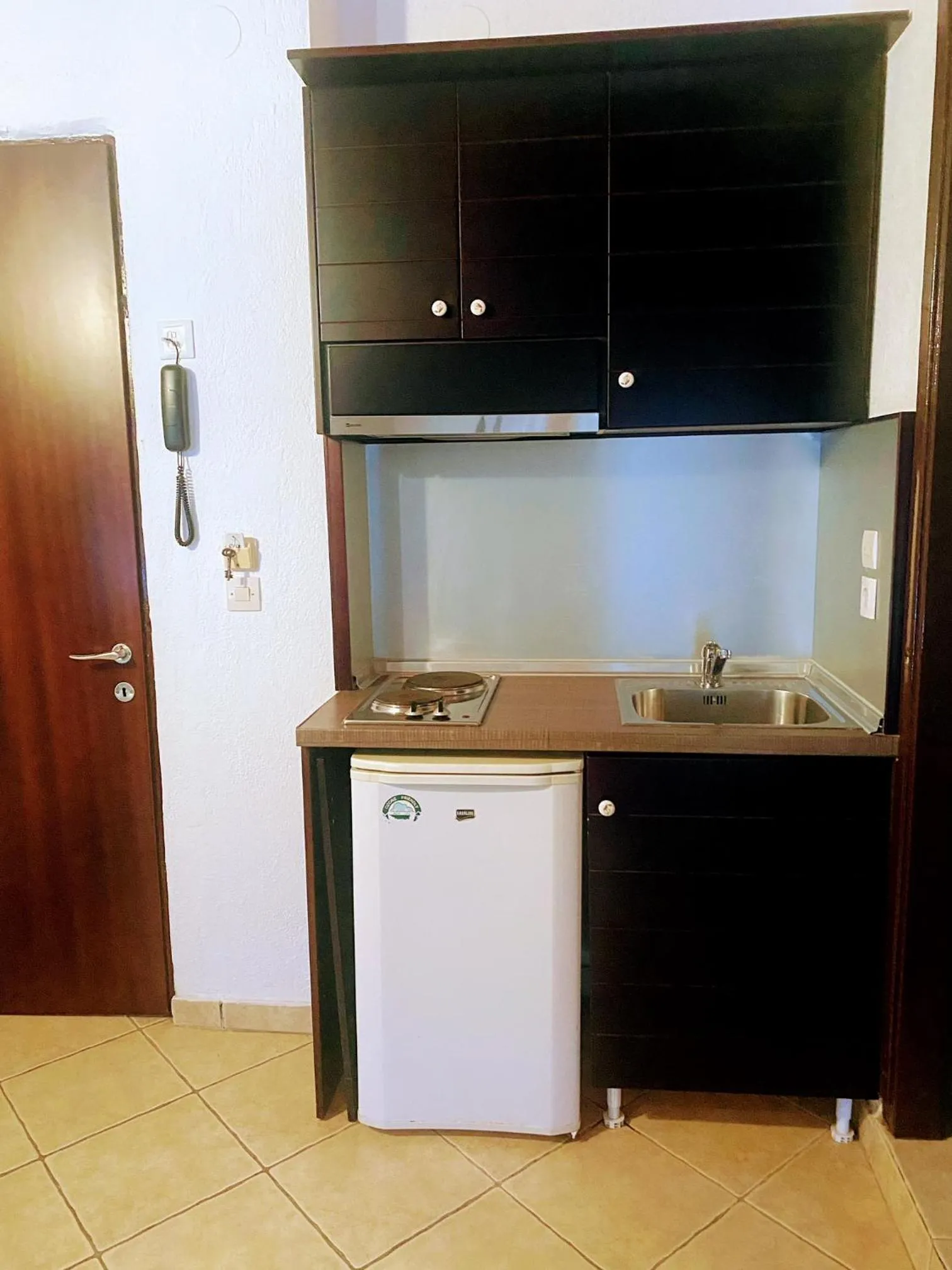 stove in Blue Bay Beach Hotel