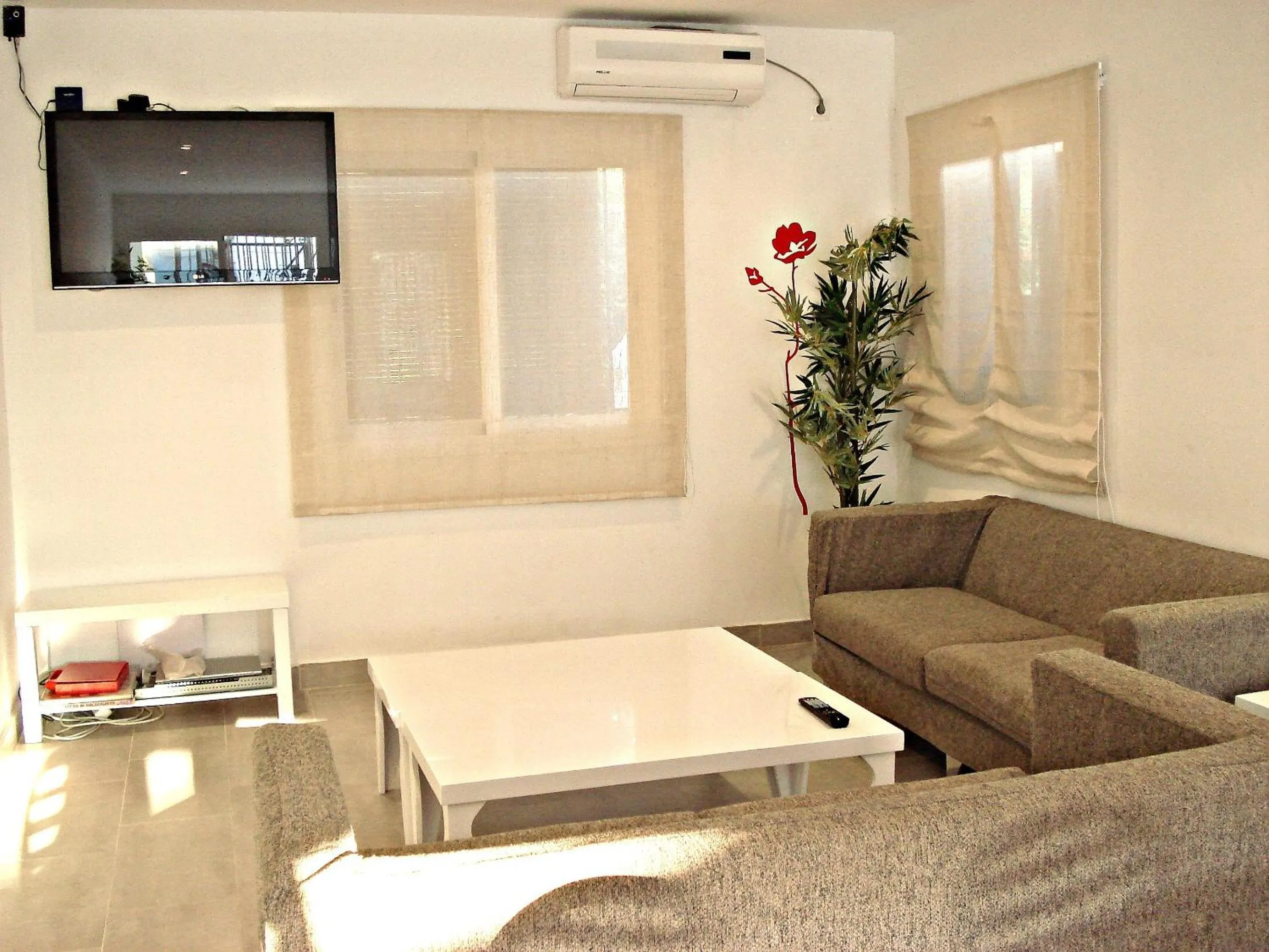 Communal lounge/ TV room in Camping Valle Niza Playa