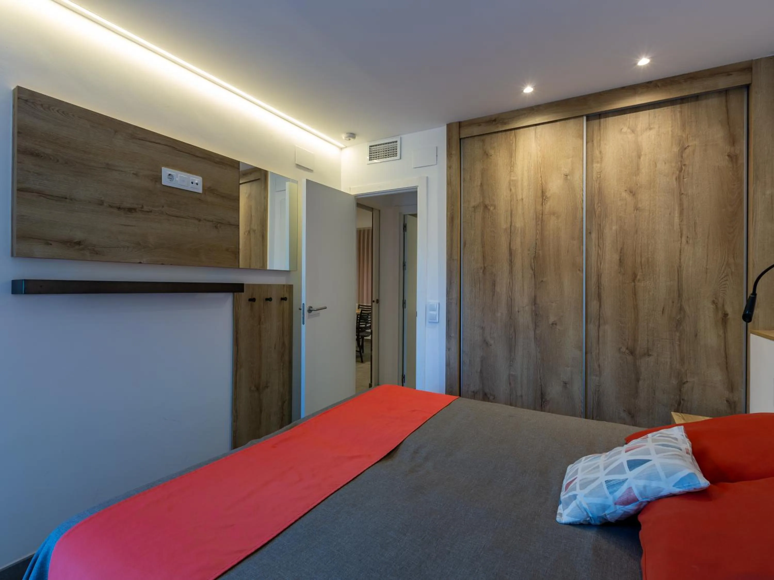 Bed in Apartamentos Sunway Apollo