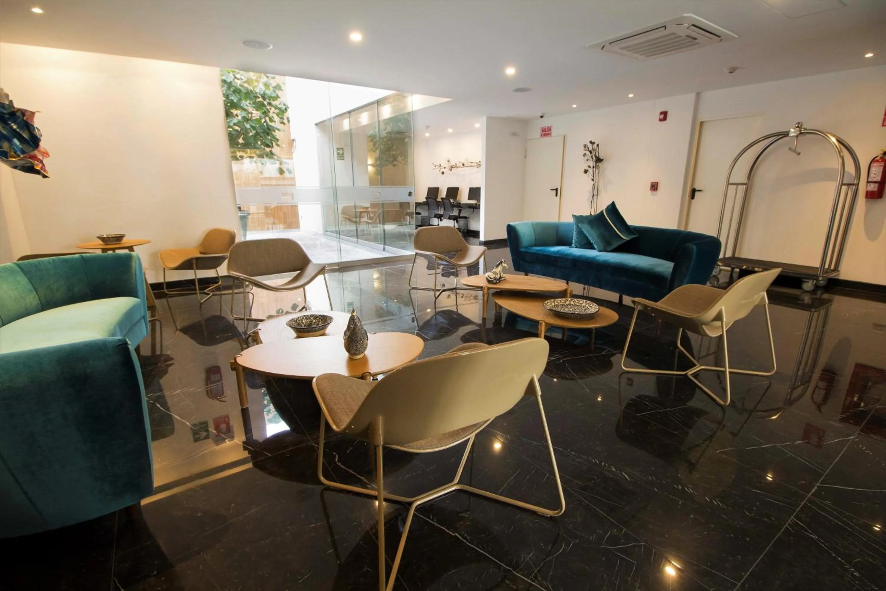 Lobby or reception in Tierra Viva Miraflores Mendiburu