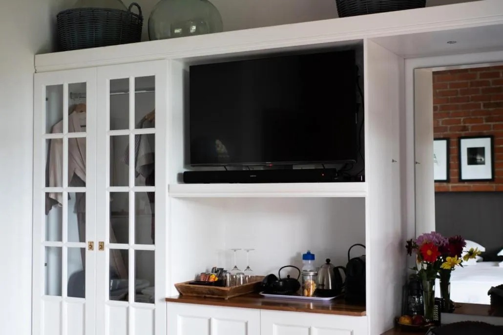 Liedjiesbos Urban Olive Farm