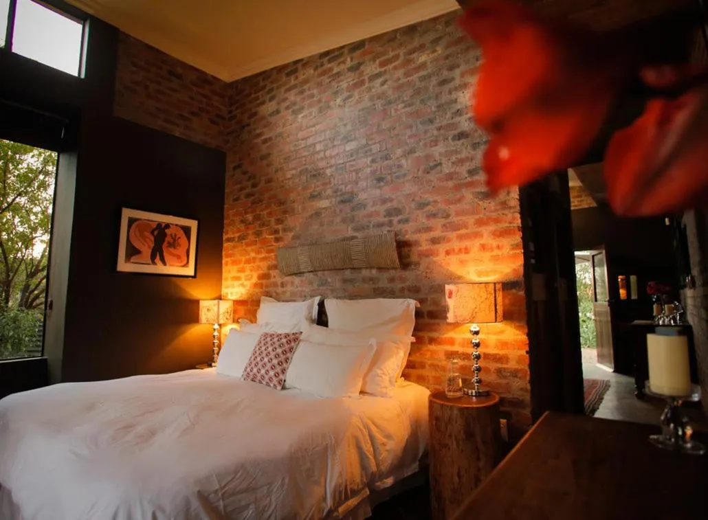 Bed in Liedjiesbos Urban Olive Farm