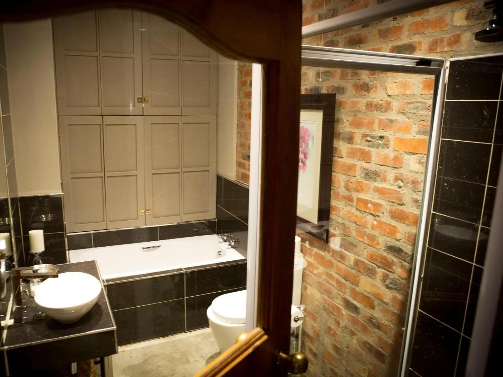 Liedjiesbos Urban Olive Farm