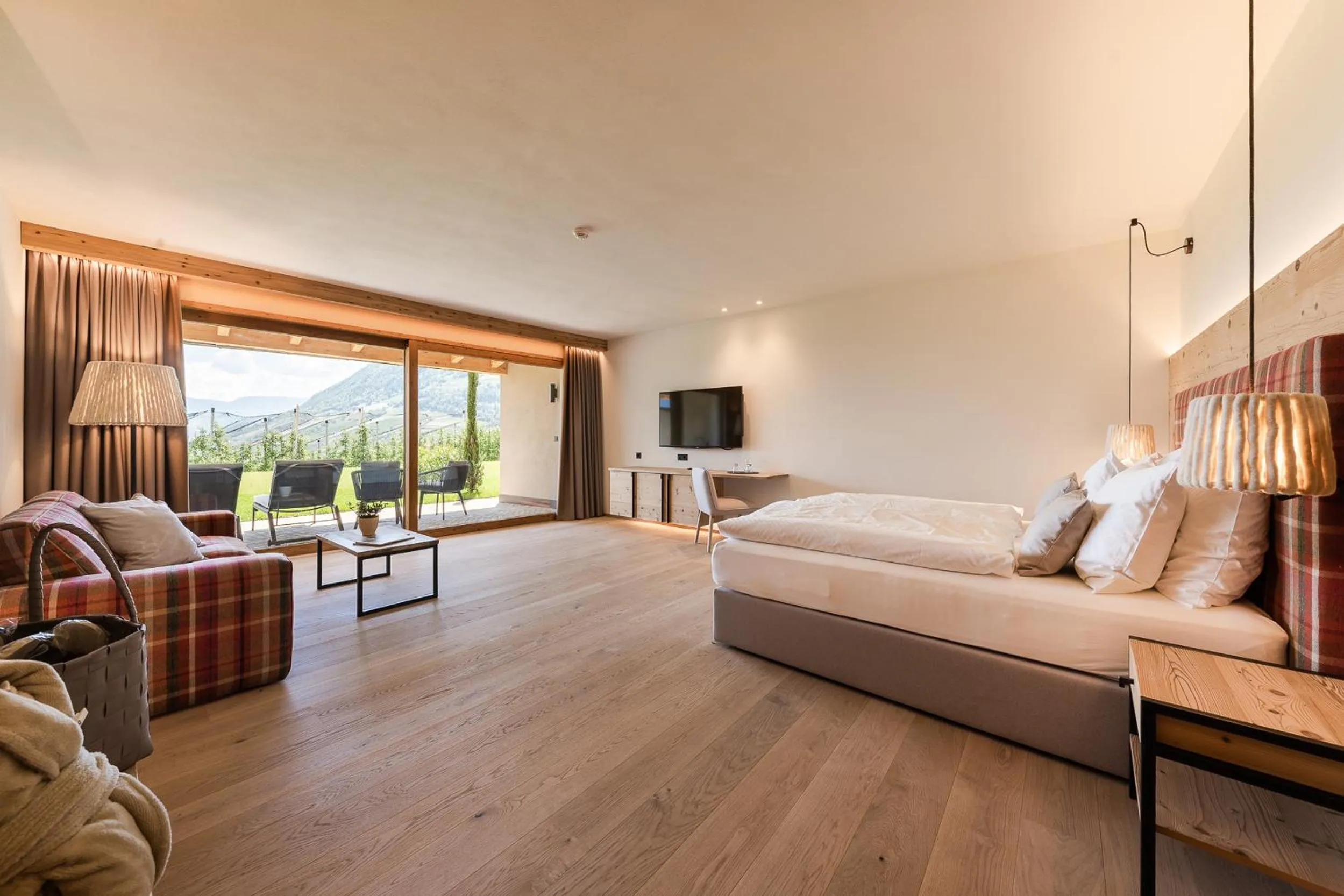 Photo of the whole room, Bed in Hotel Kassian