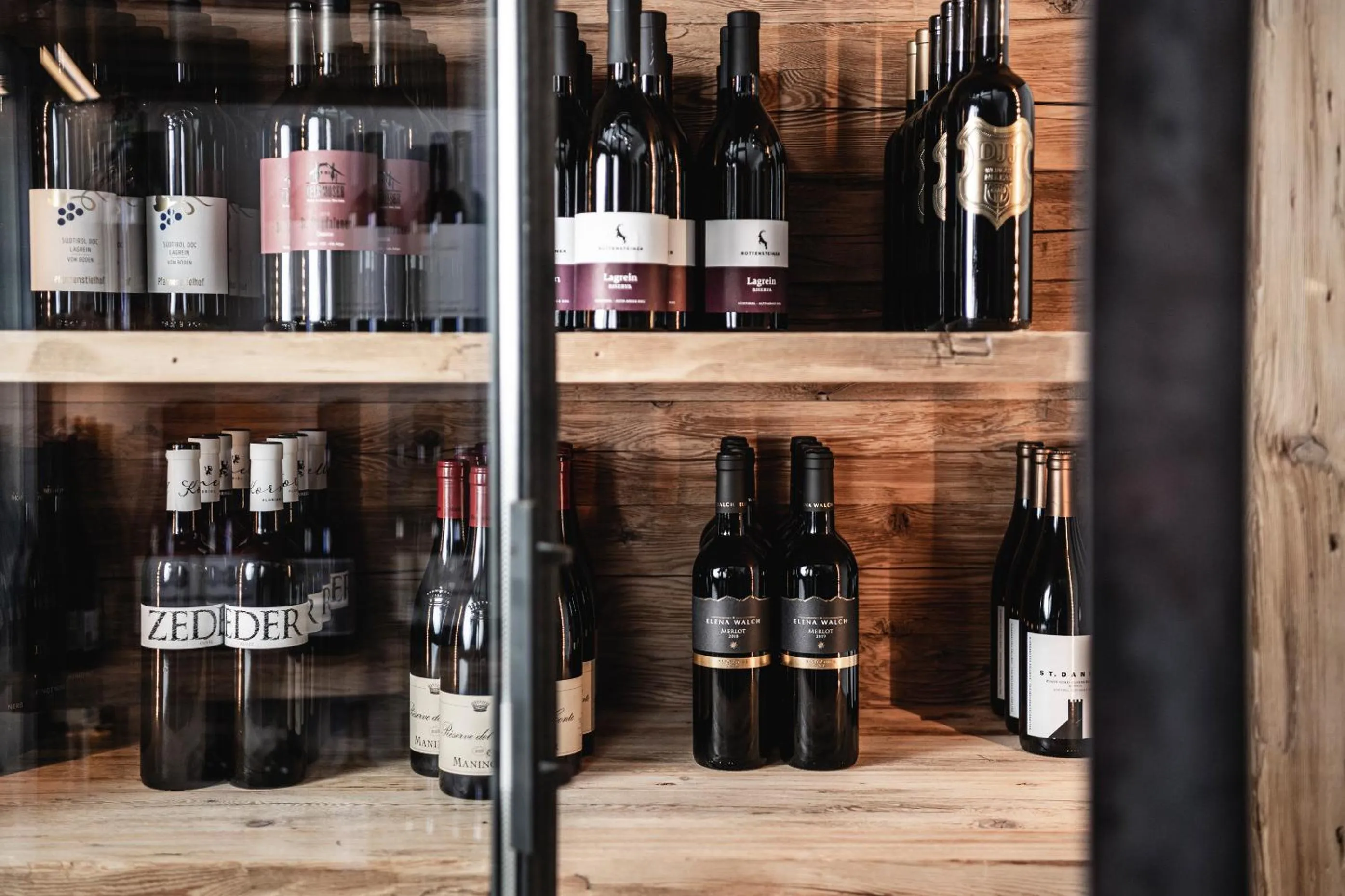 Restaurant/places to eat in Hotel Kassian