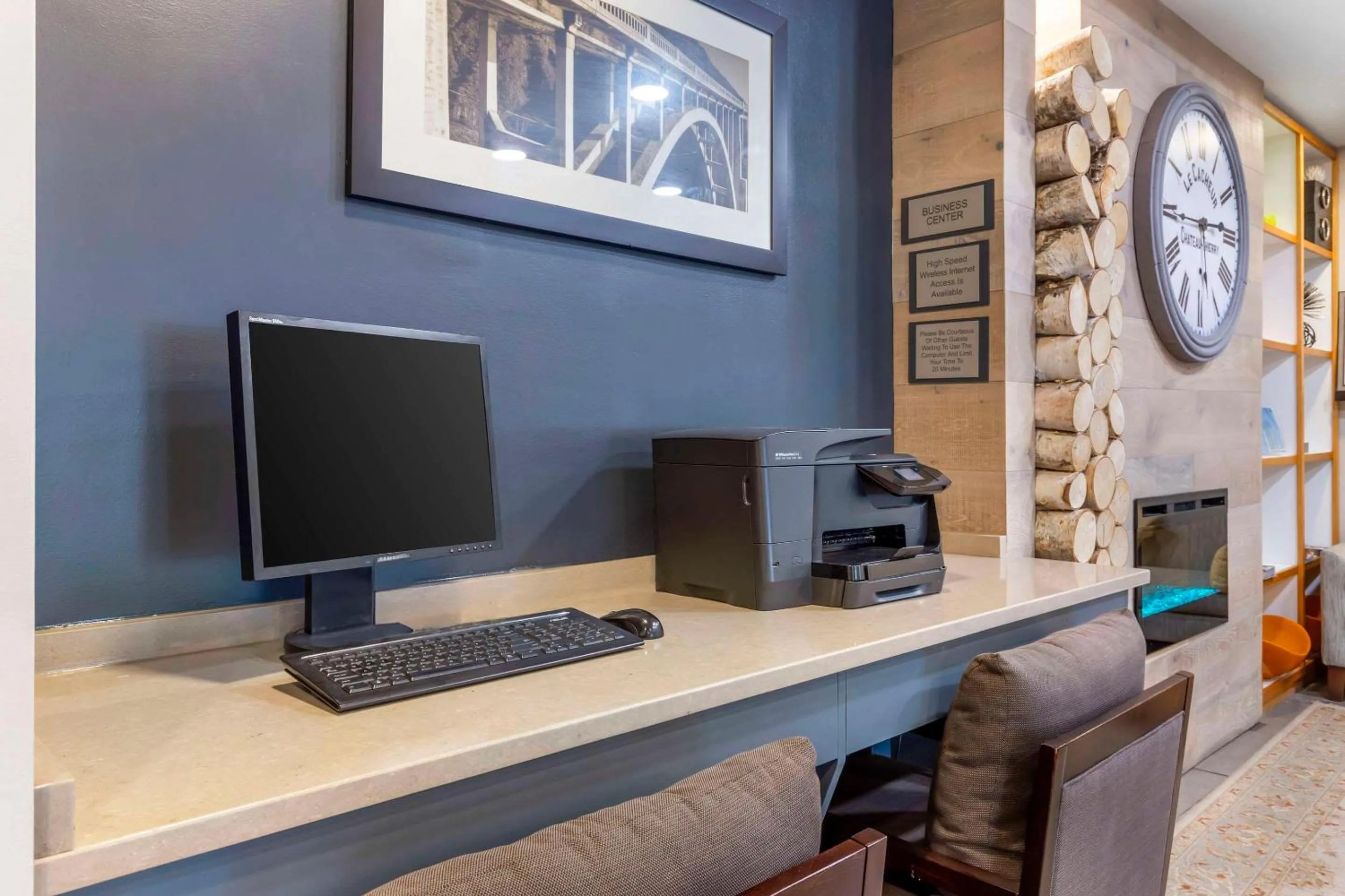 Business facilities in Country Inn & Suites by Radisson, Newport News South, VA