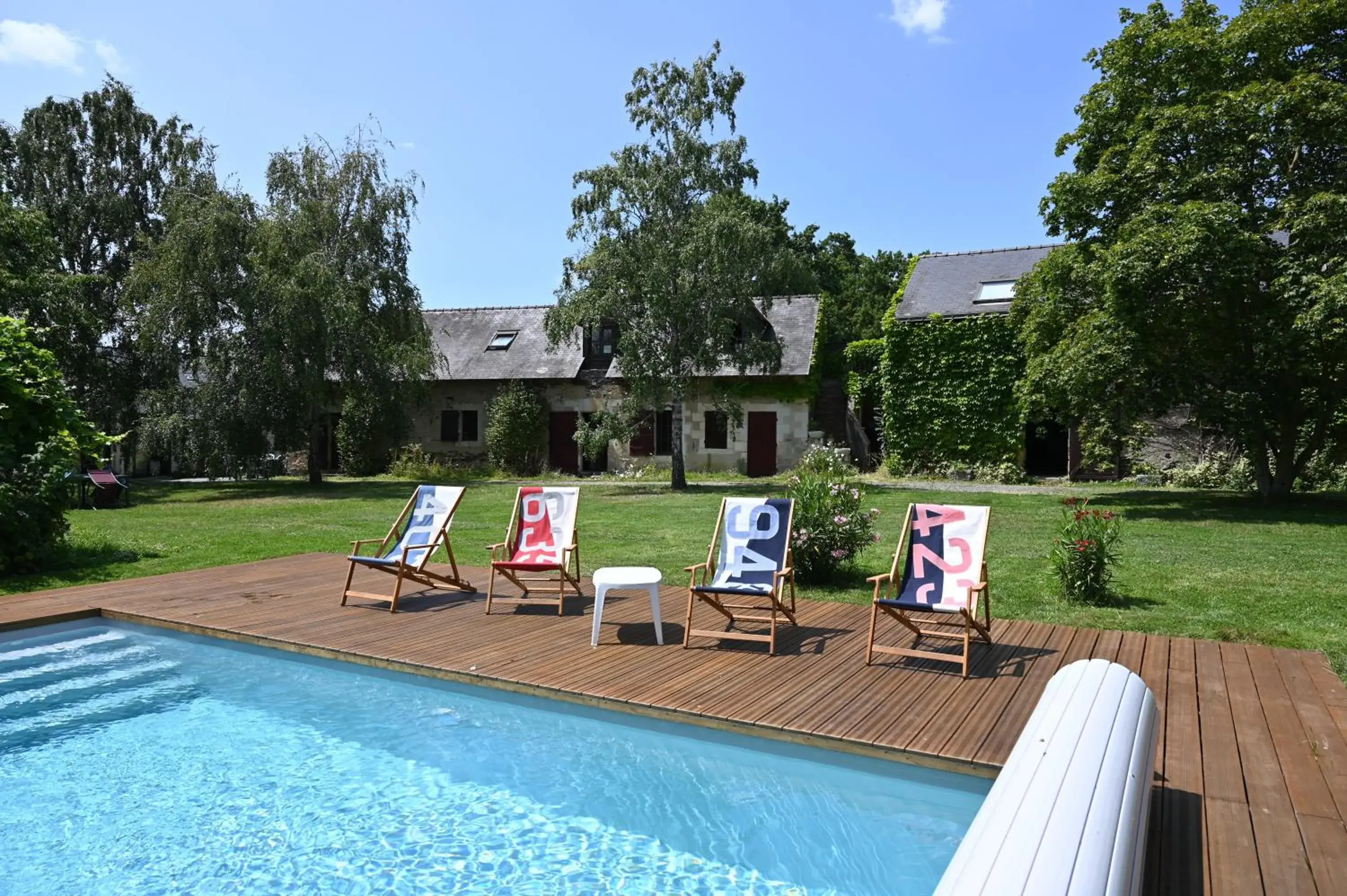 La Petite Charnasserie La Petite Charnasserie