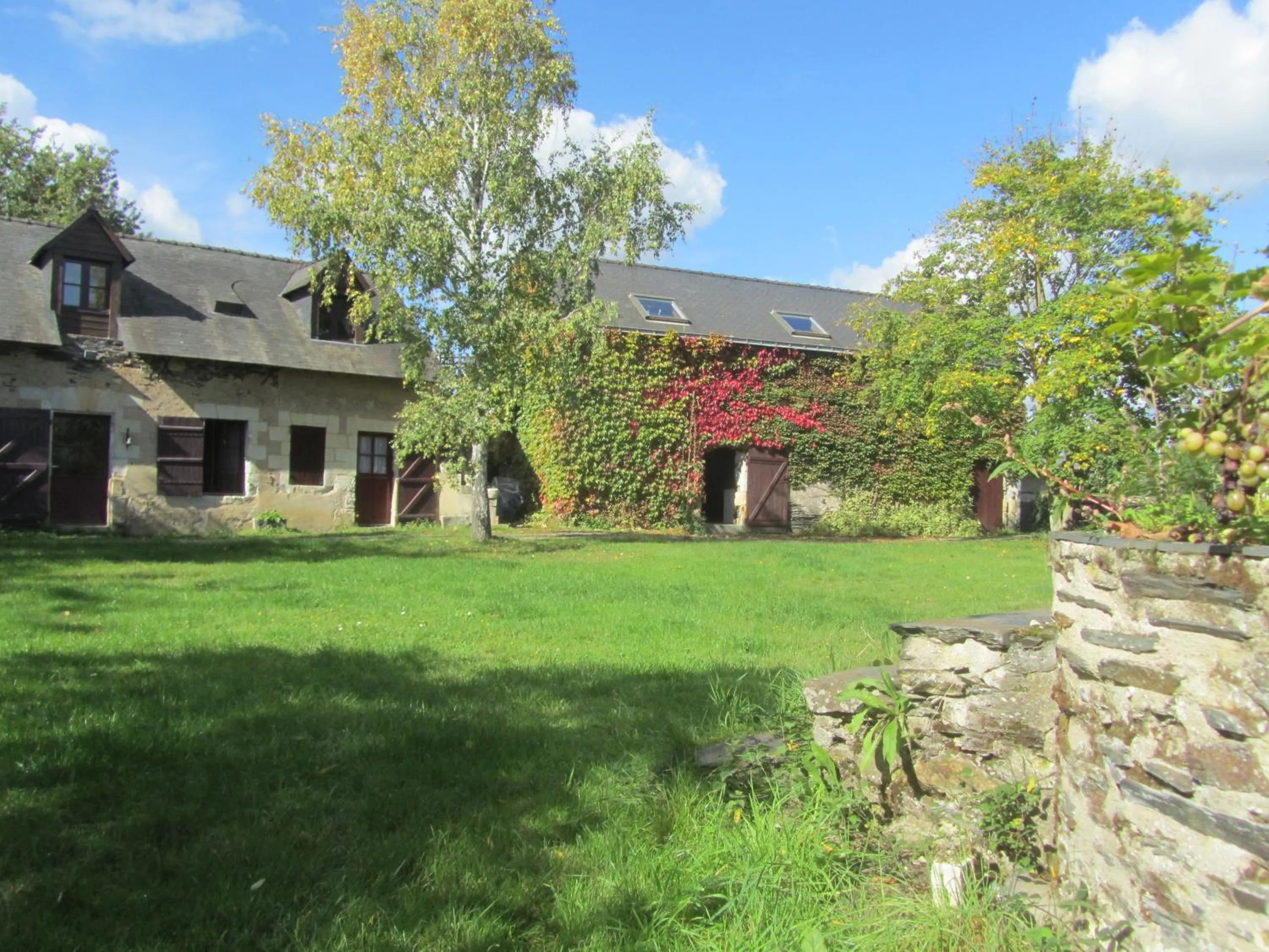 Garden view in La Petite Charnasserie