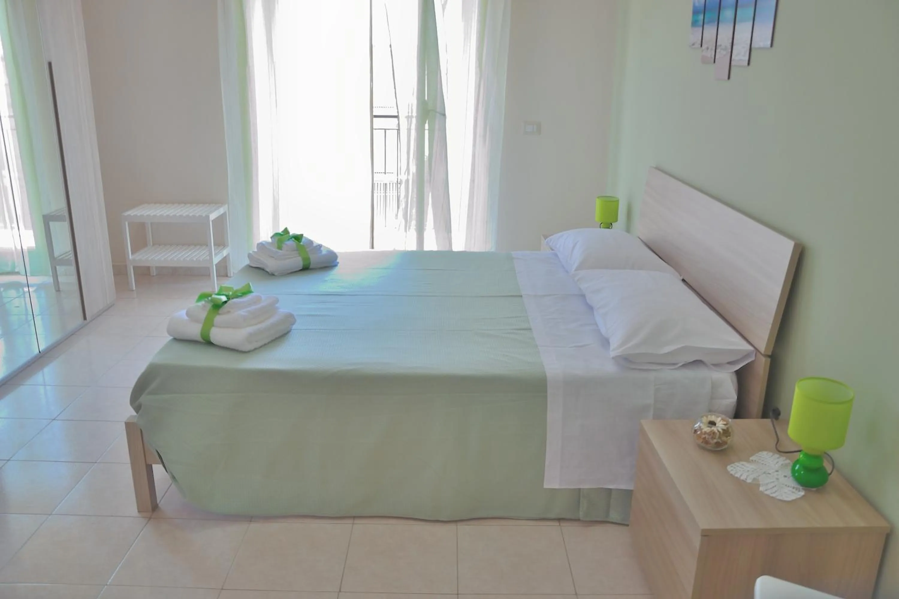 Photo of the whole room in B&B Al Sole di Sicilia