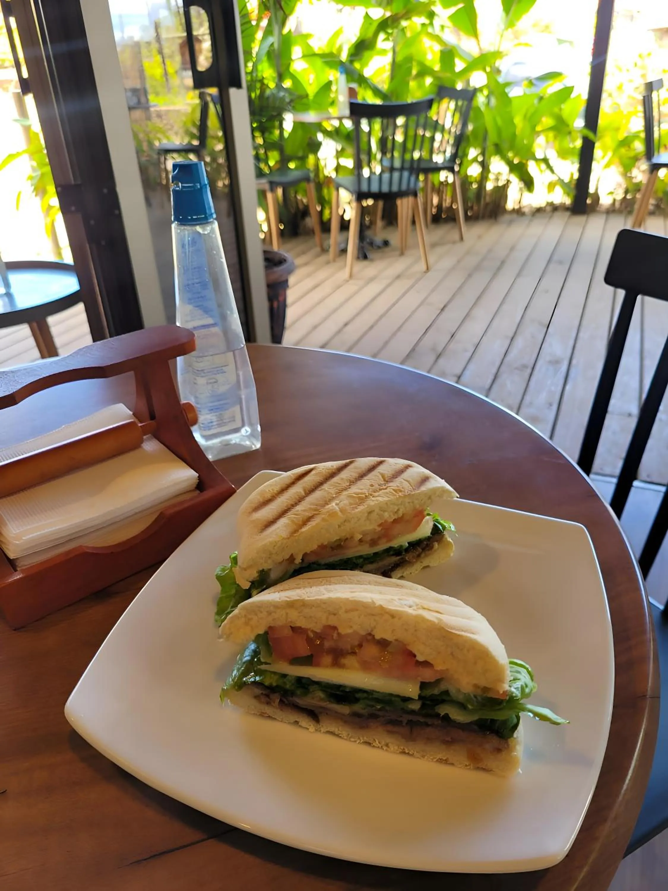 Breakfast in Cabañas Te Maori