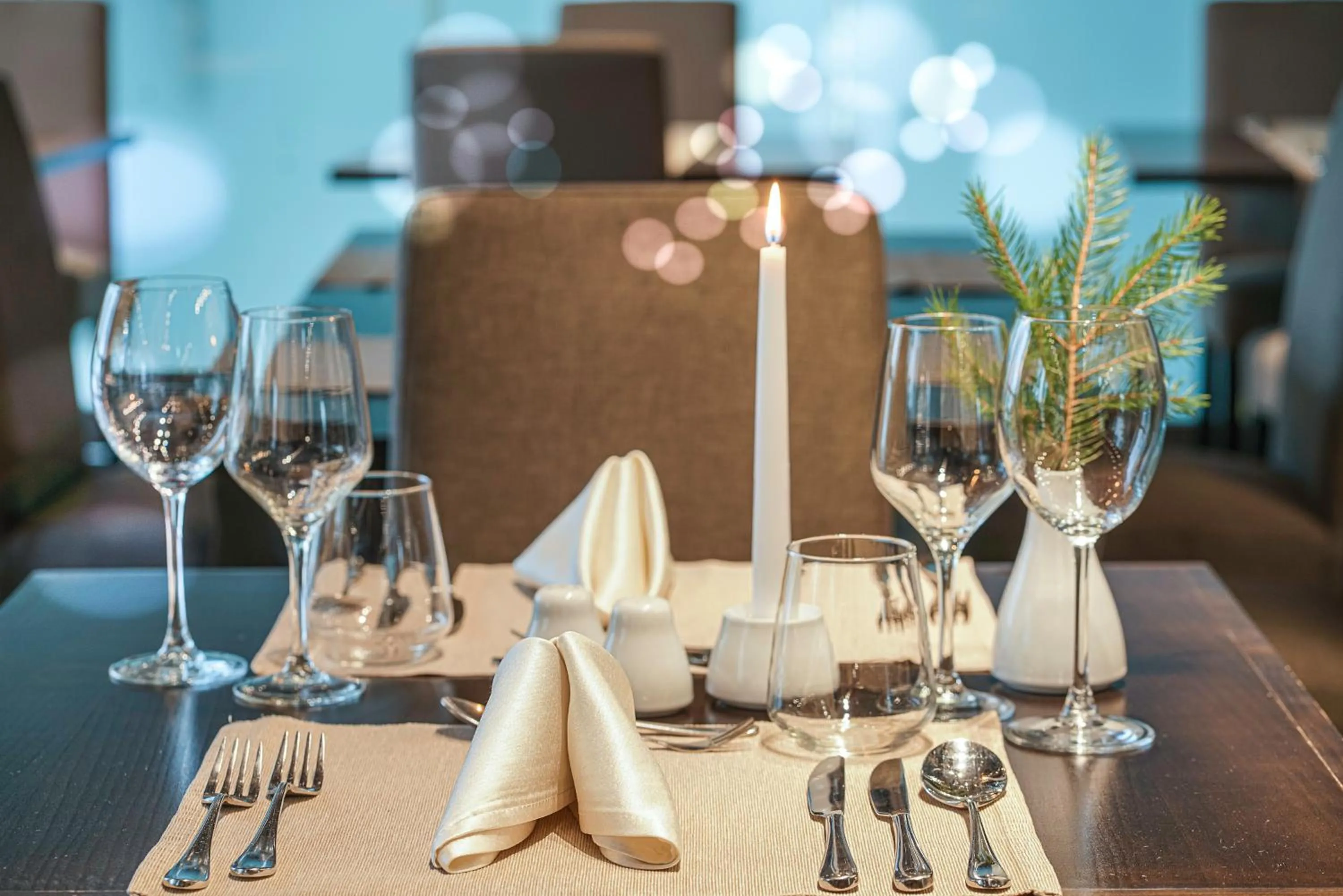 Restaurant/places to eat in Euphoria Club Hotel