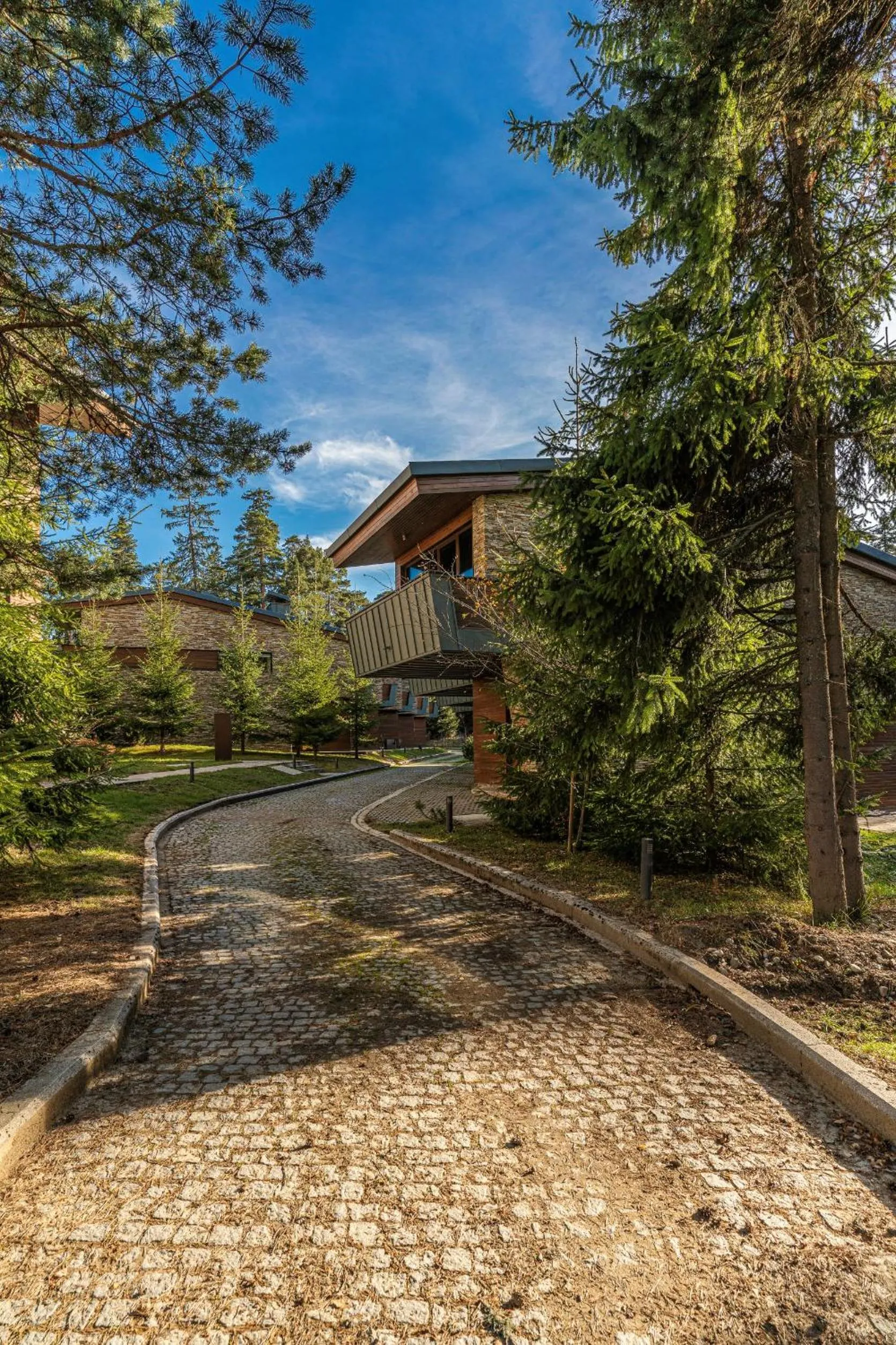 Spring in Euphoria Club Hotel