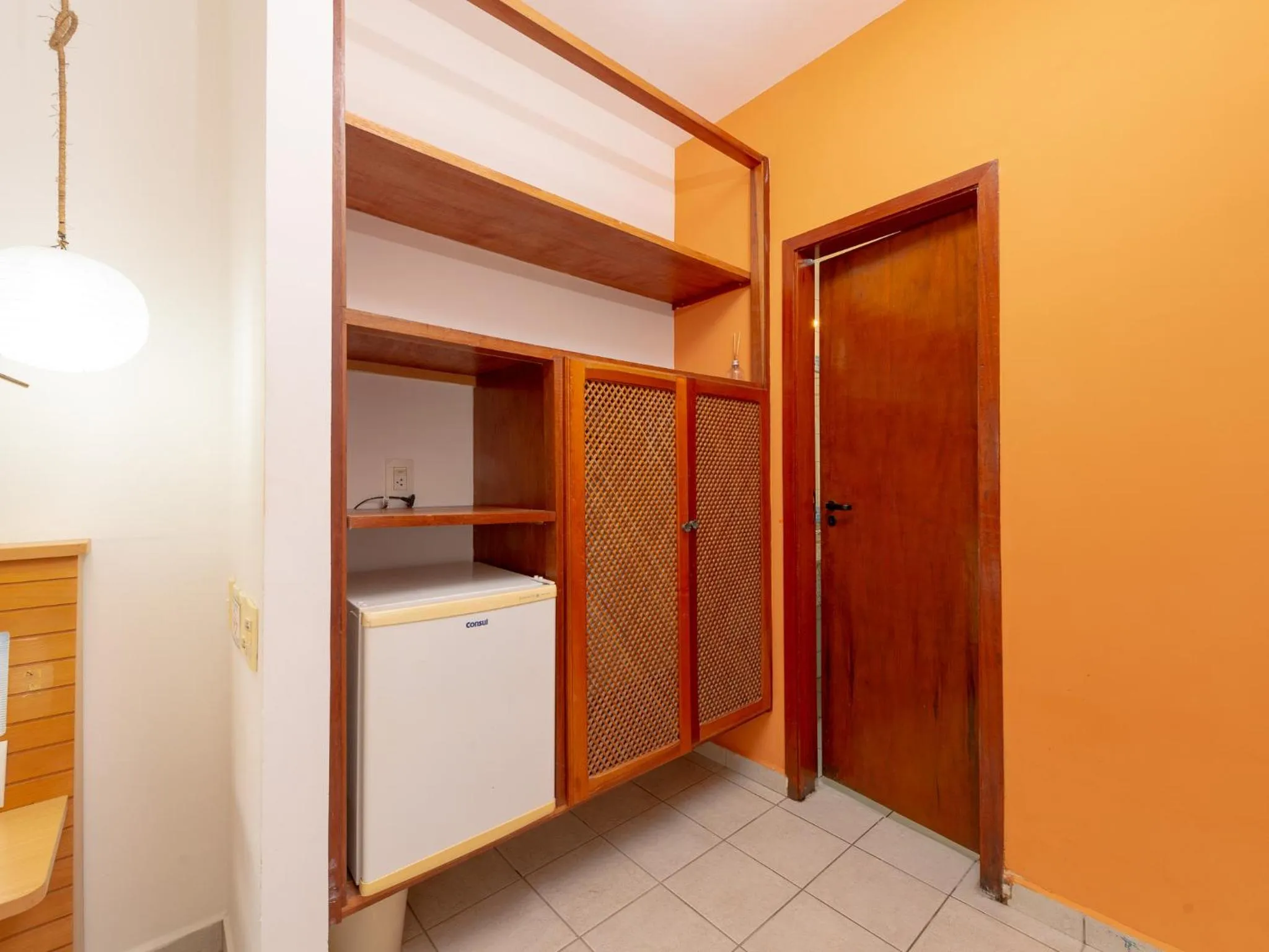 oven in Pousada Pé Na Areia