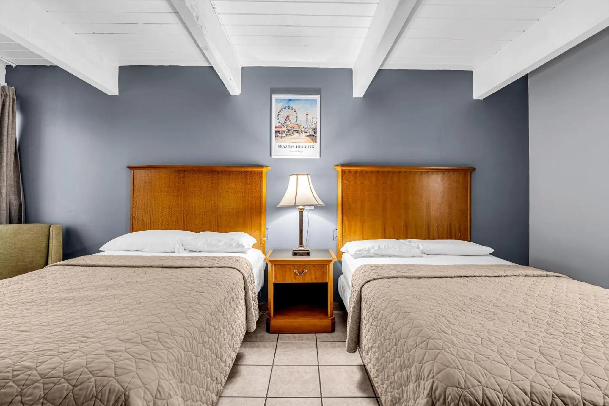 Bedroom, Bed in Aztec Ocean Resort