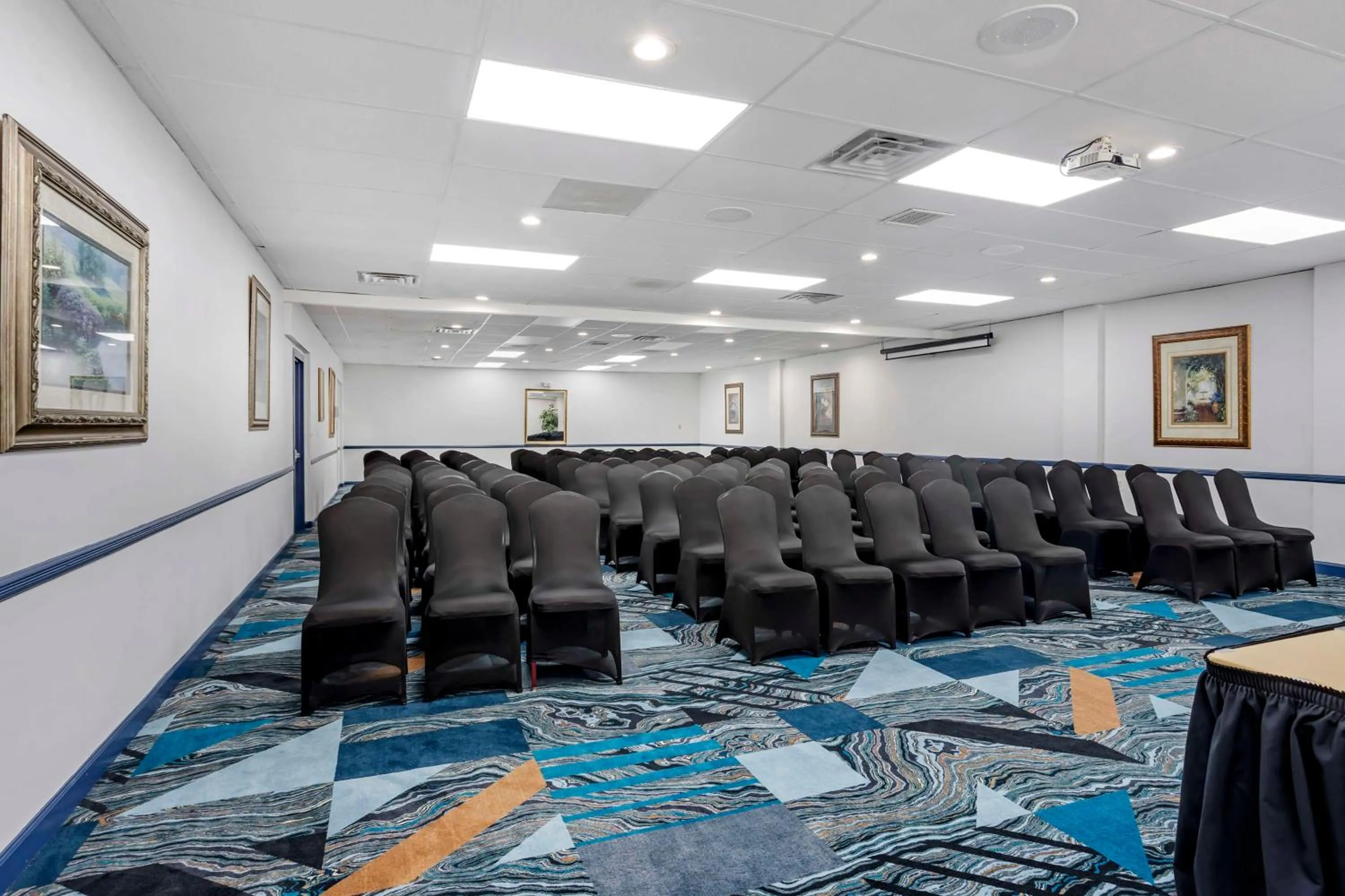 Banquet/Function facilities in Best Western Rutgers University Hotel