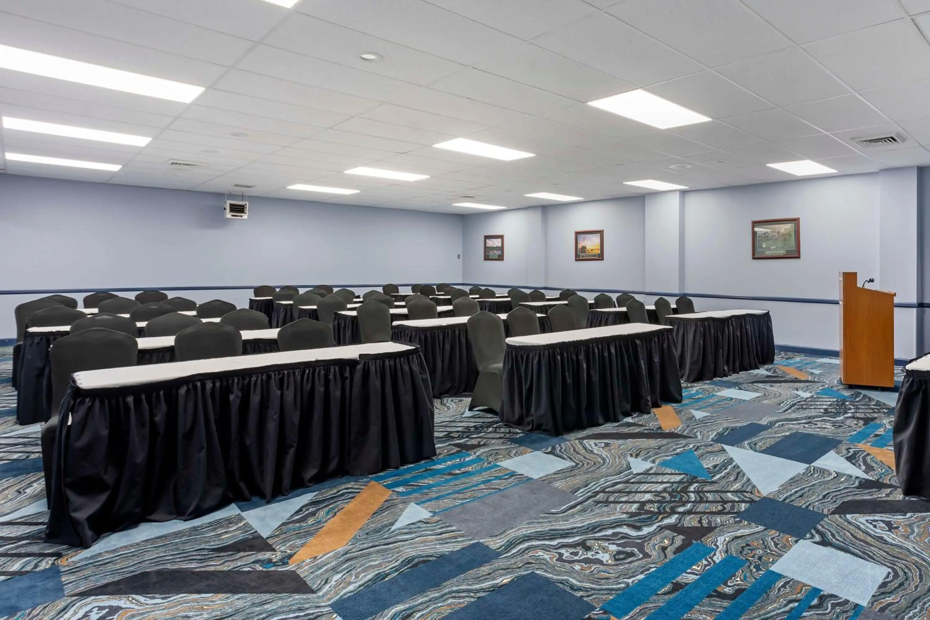 Banquet/Function facilities in Best Western Rutgers University Hotel