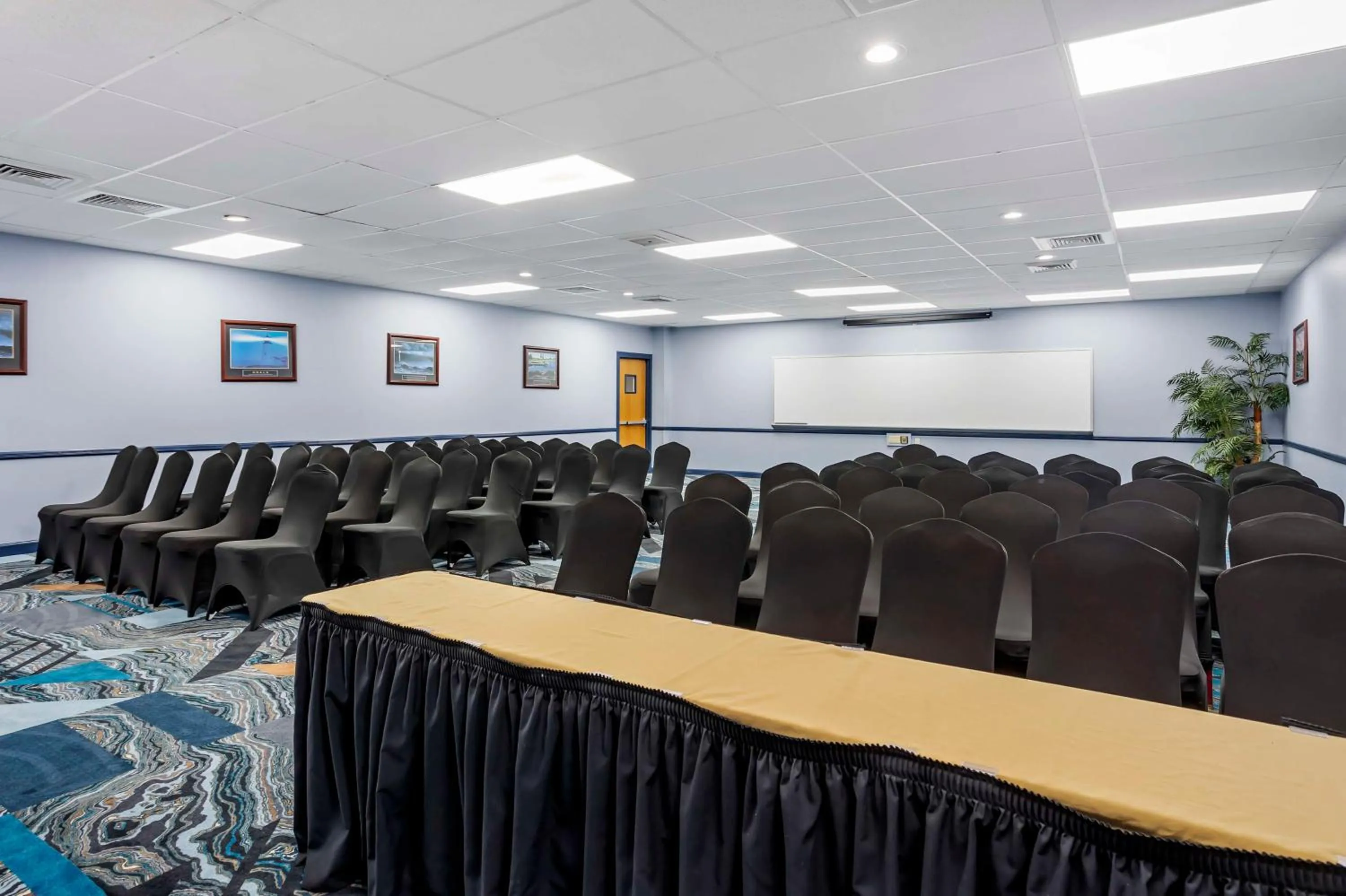 Banquet/Function facilities in Best Western Rutgers University Hotel