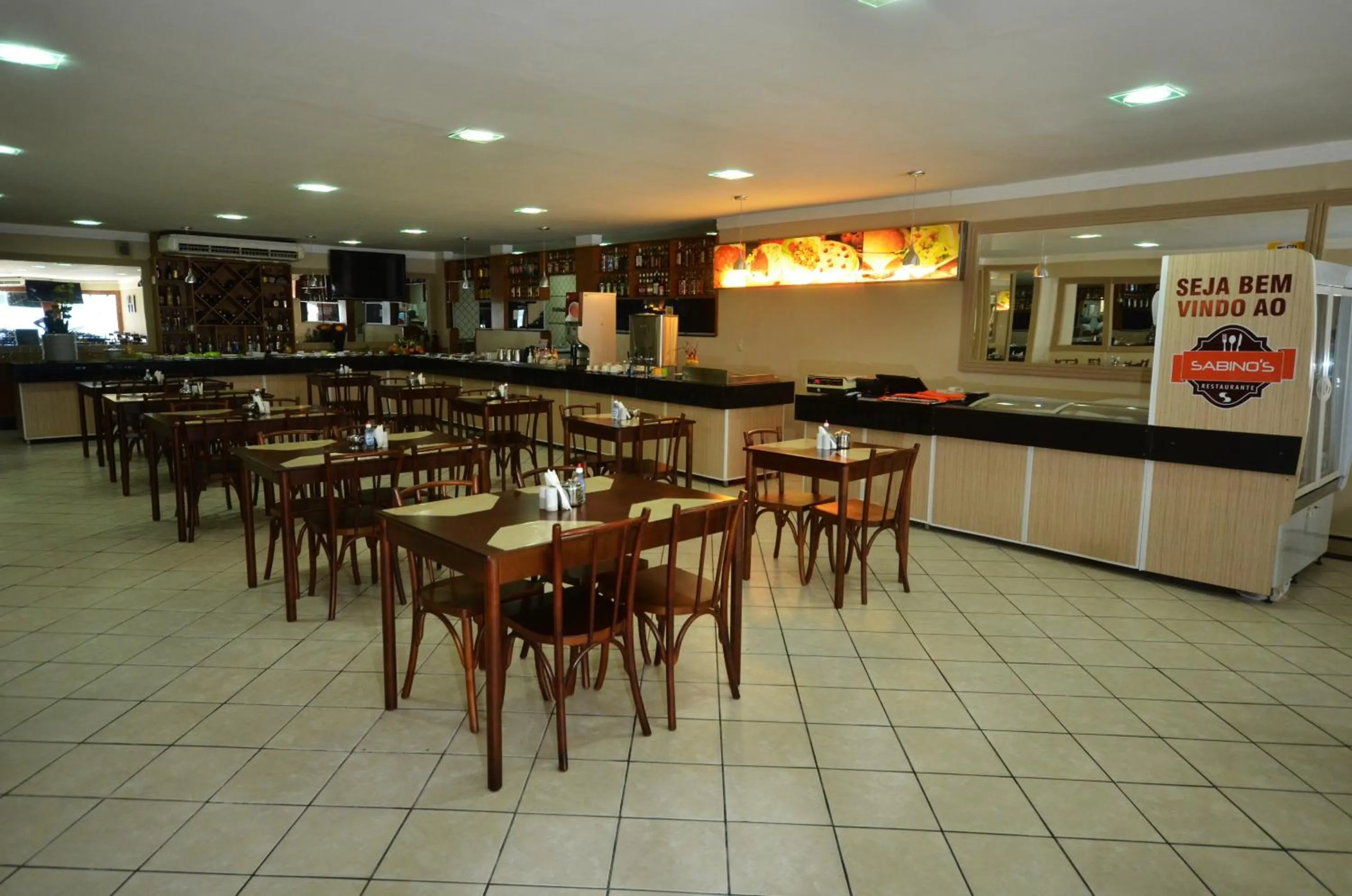 Restaurant/places to eat in Hotel Sabino Palace