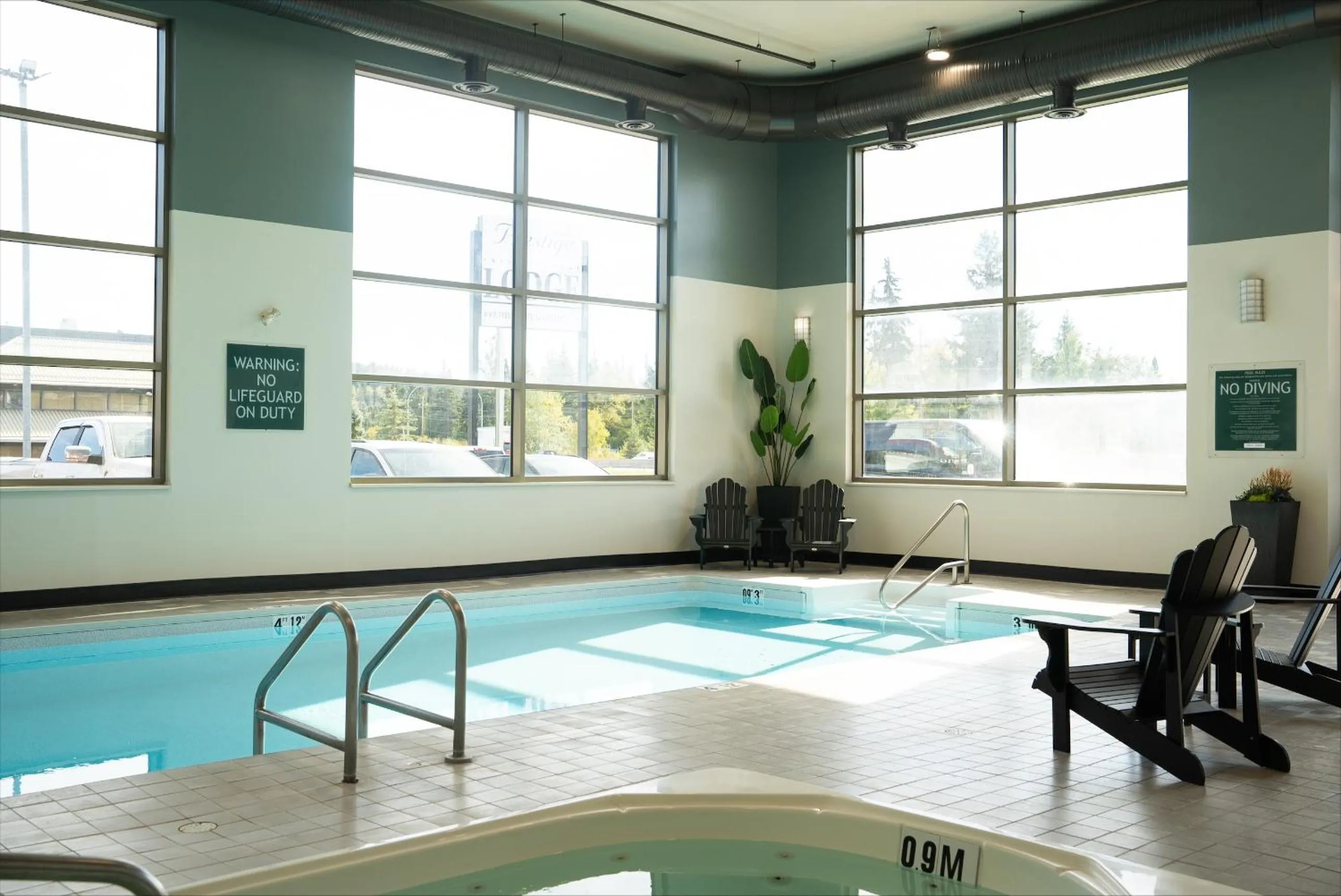 Swimming pool in Four Points by Sheraton Prince George