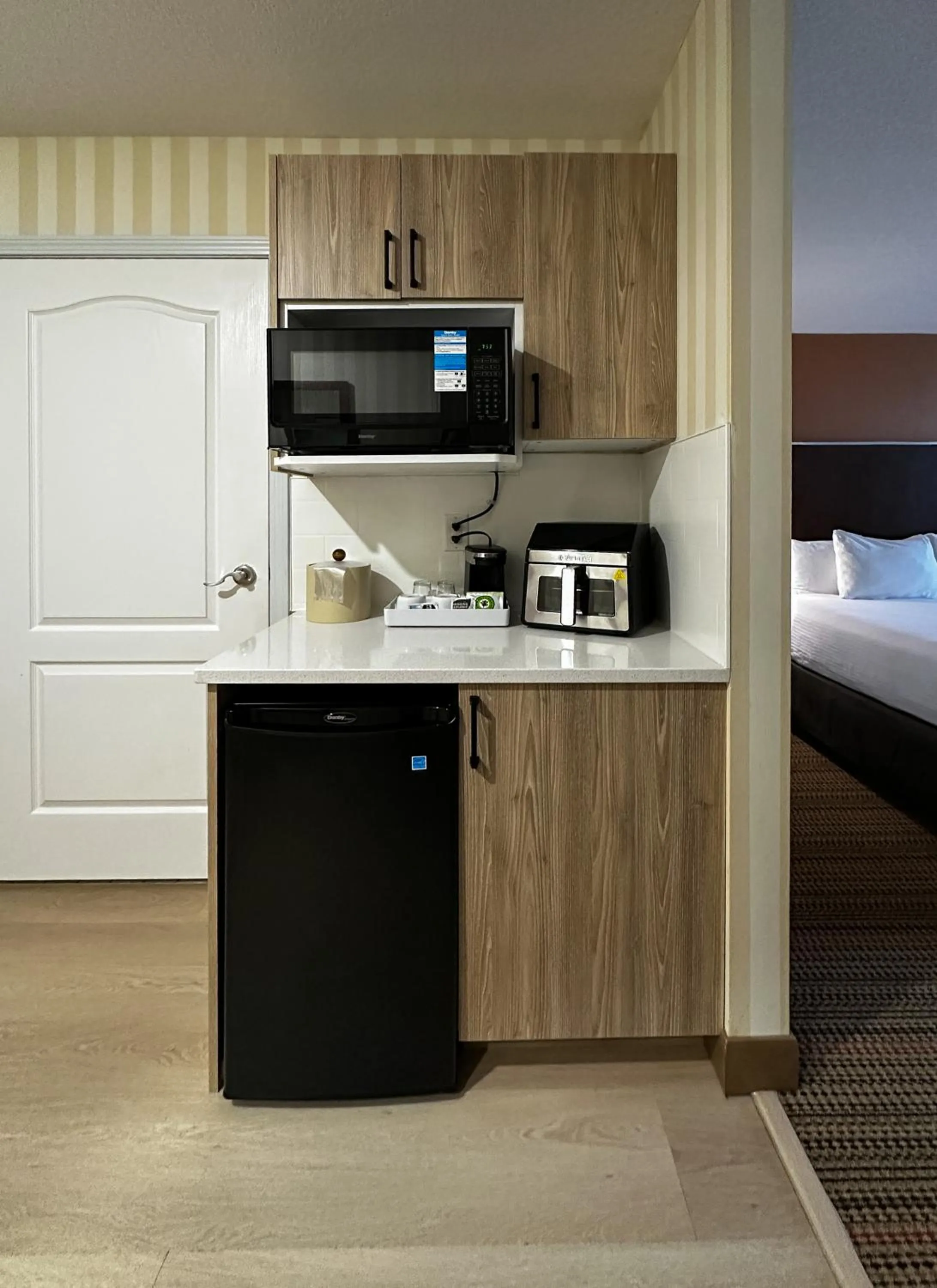 Bed in Prestige Prince George Lodge