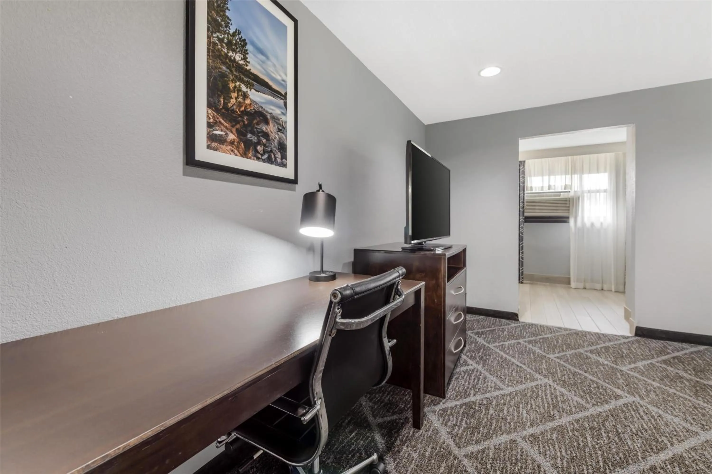 Bedroom in Best Western Rochester Hotel Mayo Clinic Area/ St. Mary's