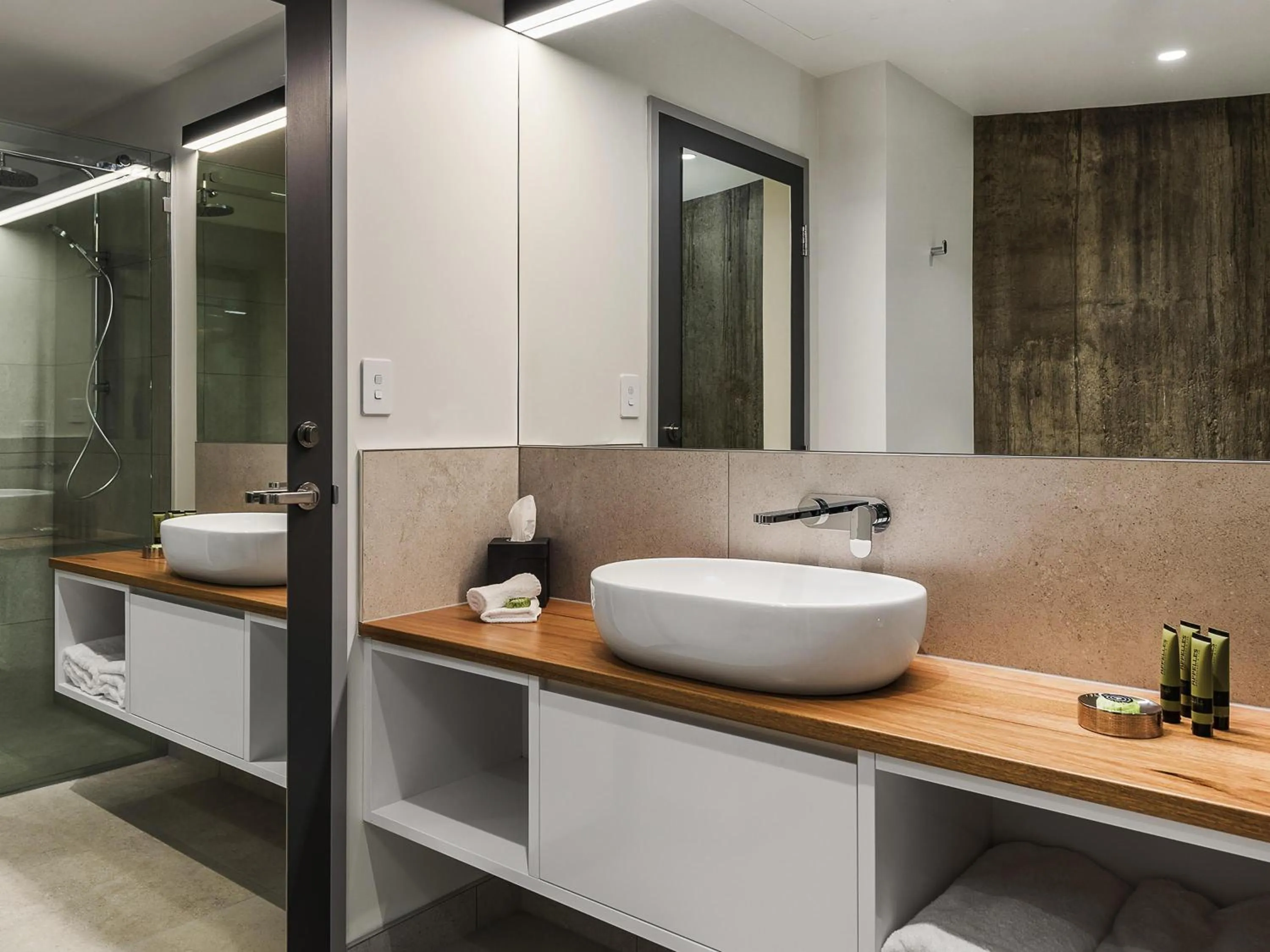 Bedroom in Peppers Silo Launceston