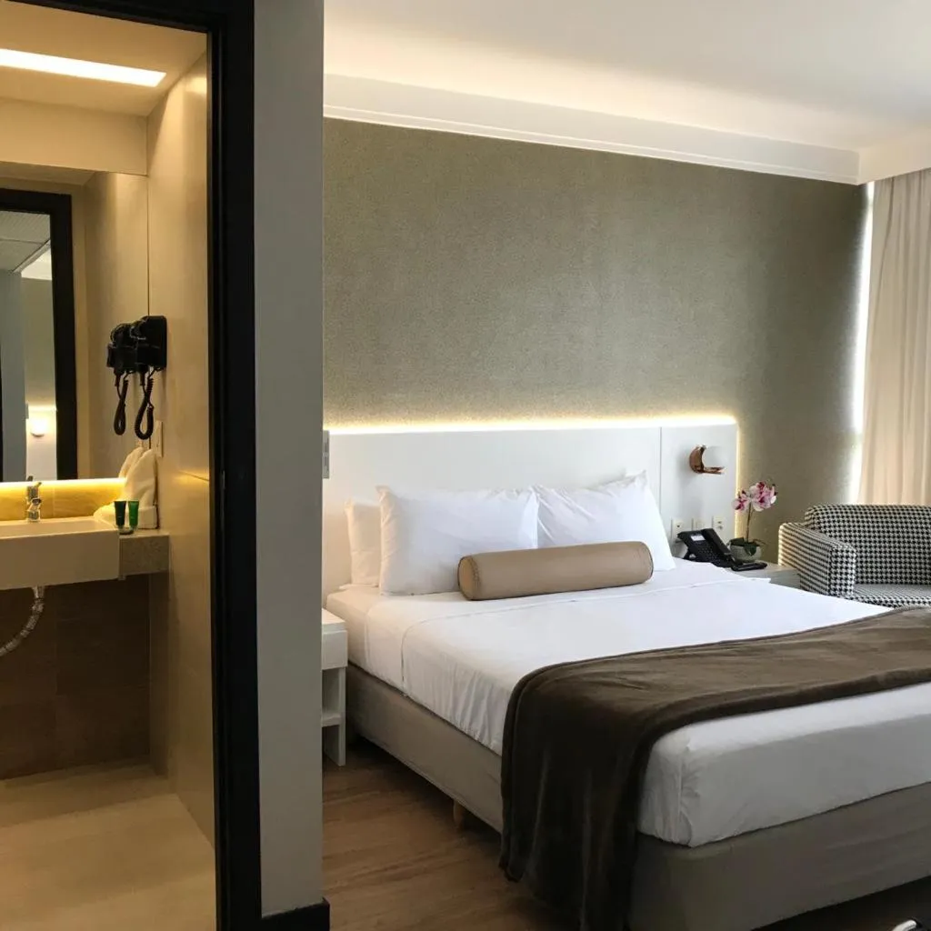 Photo of the whole room, Bed in Píer Vitória Hotel