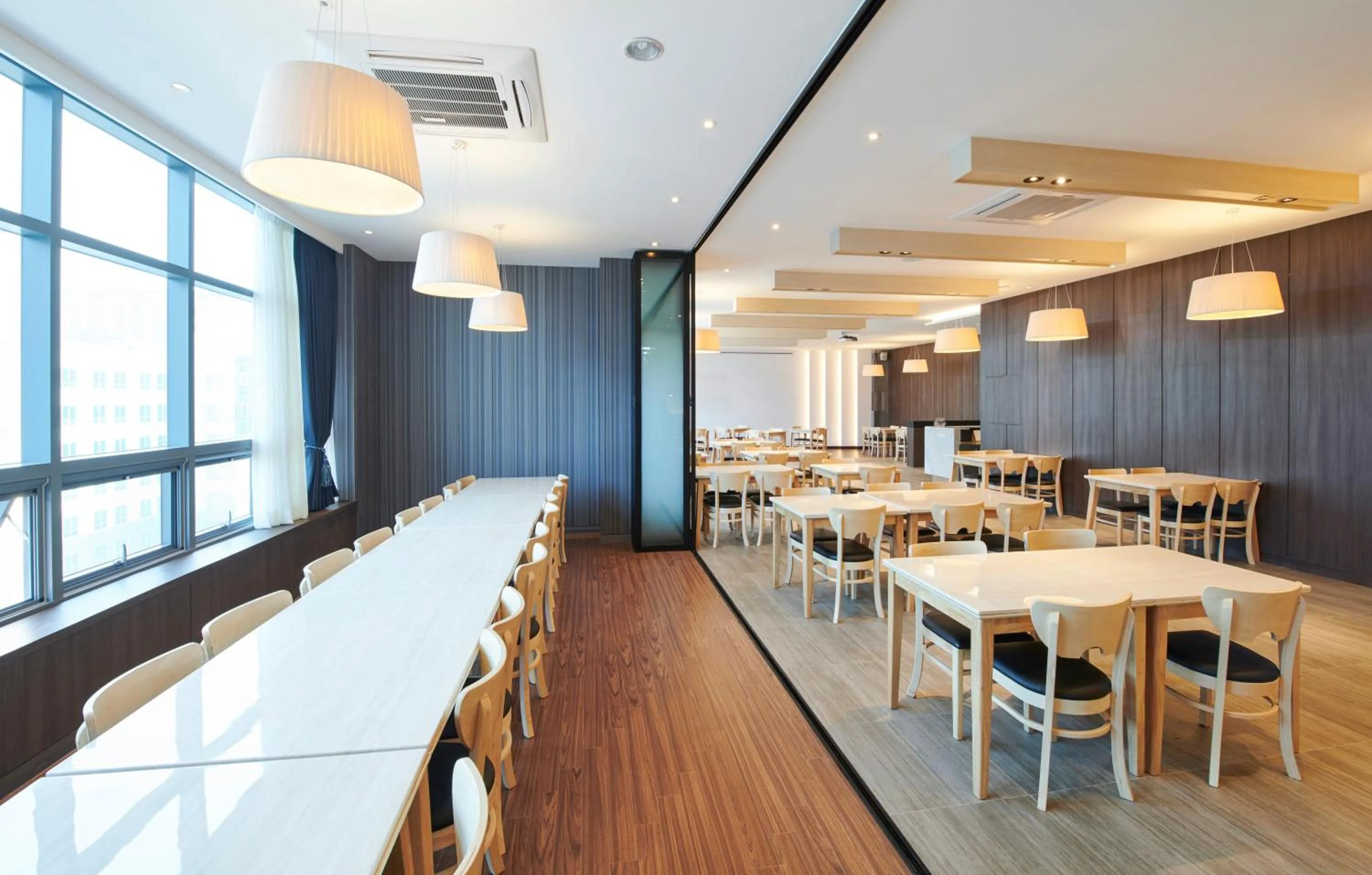 Property building in Hotel Mfelice