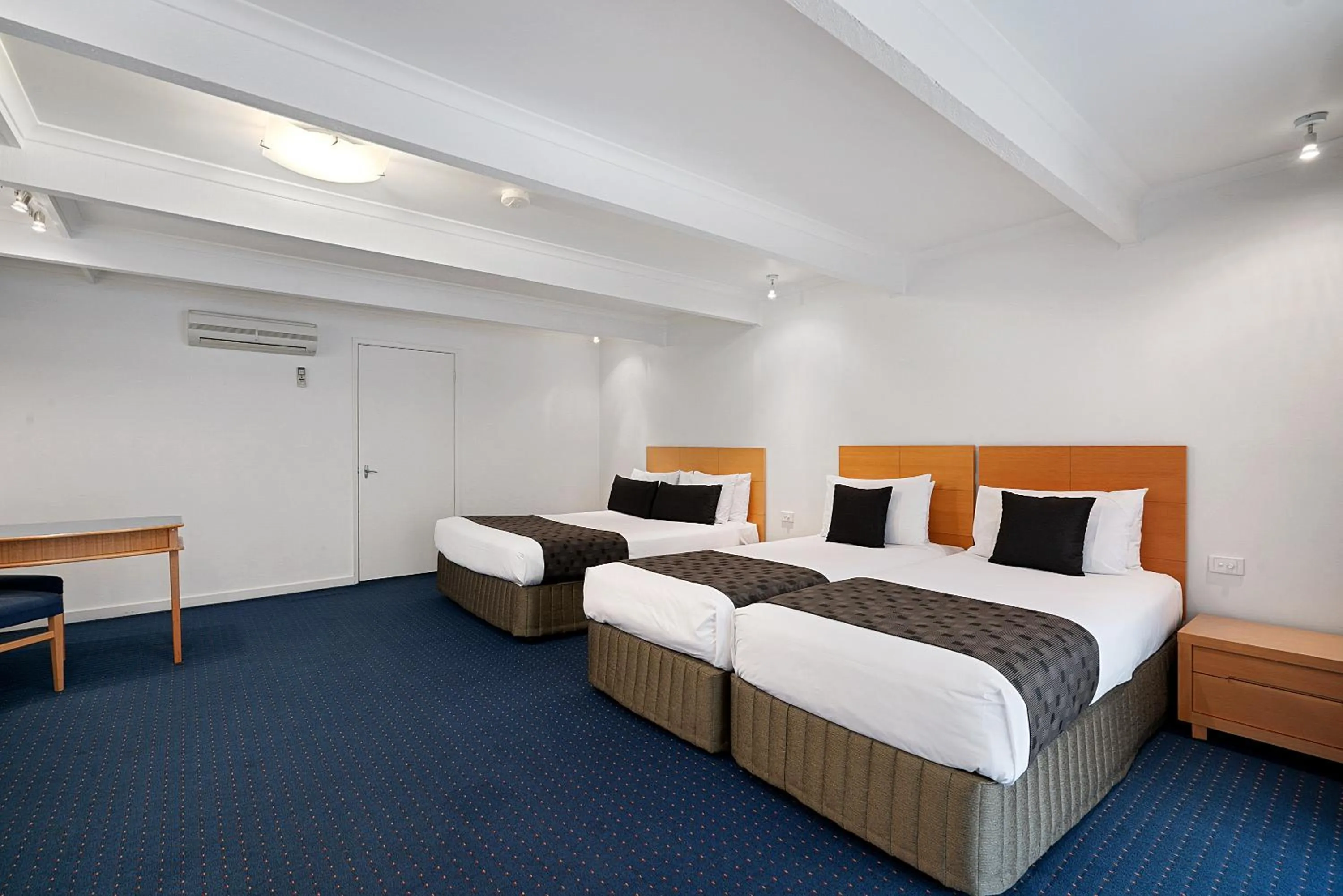 Bedroom, Bed in Quality Resort Siesta