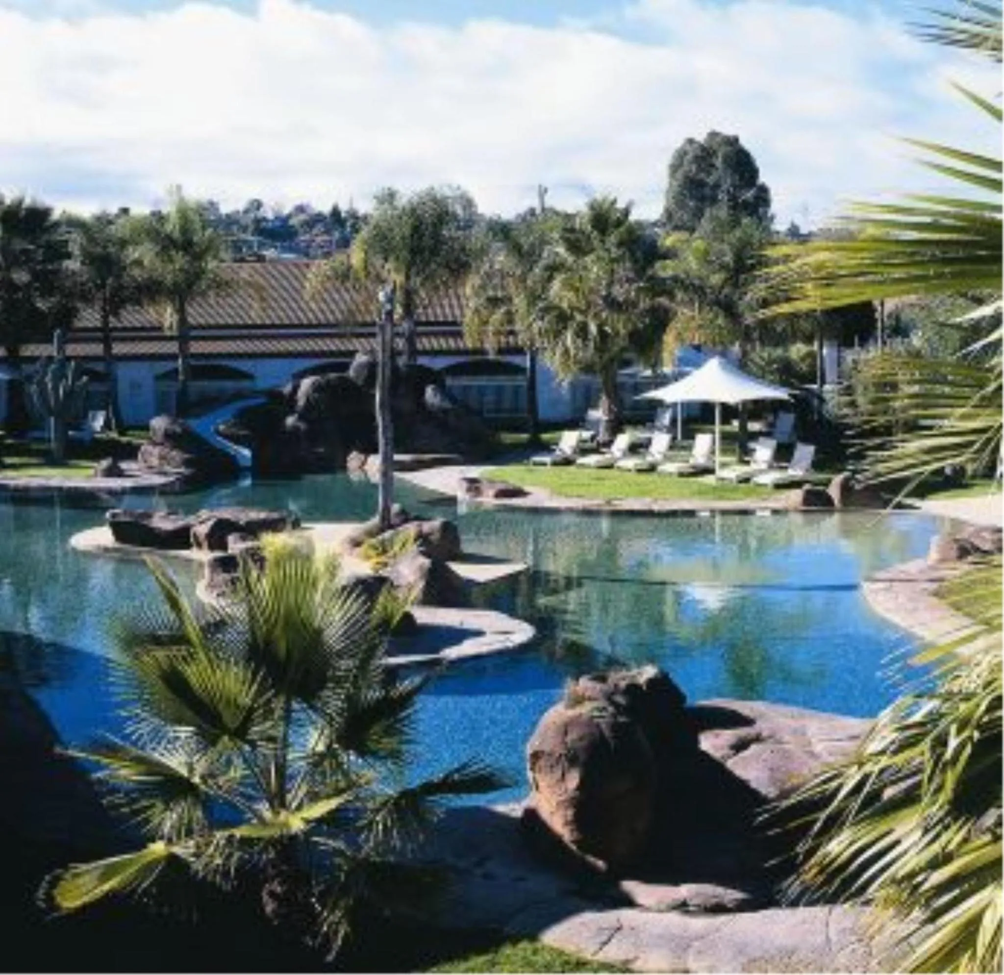 Swimming pool in Quality Resort Siesta