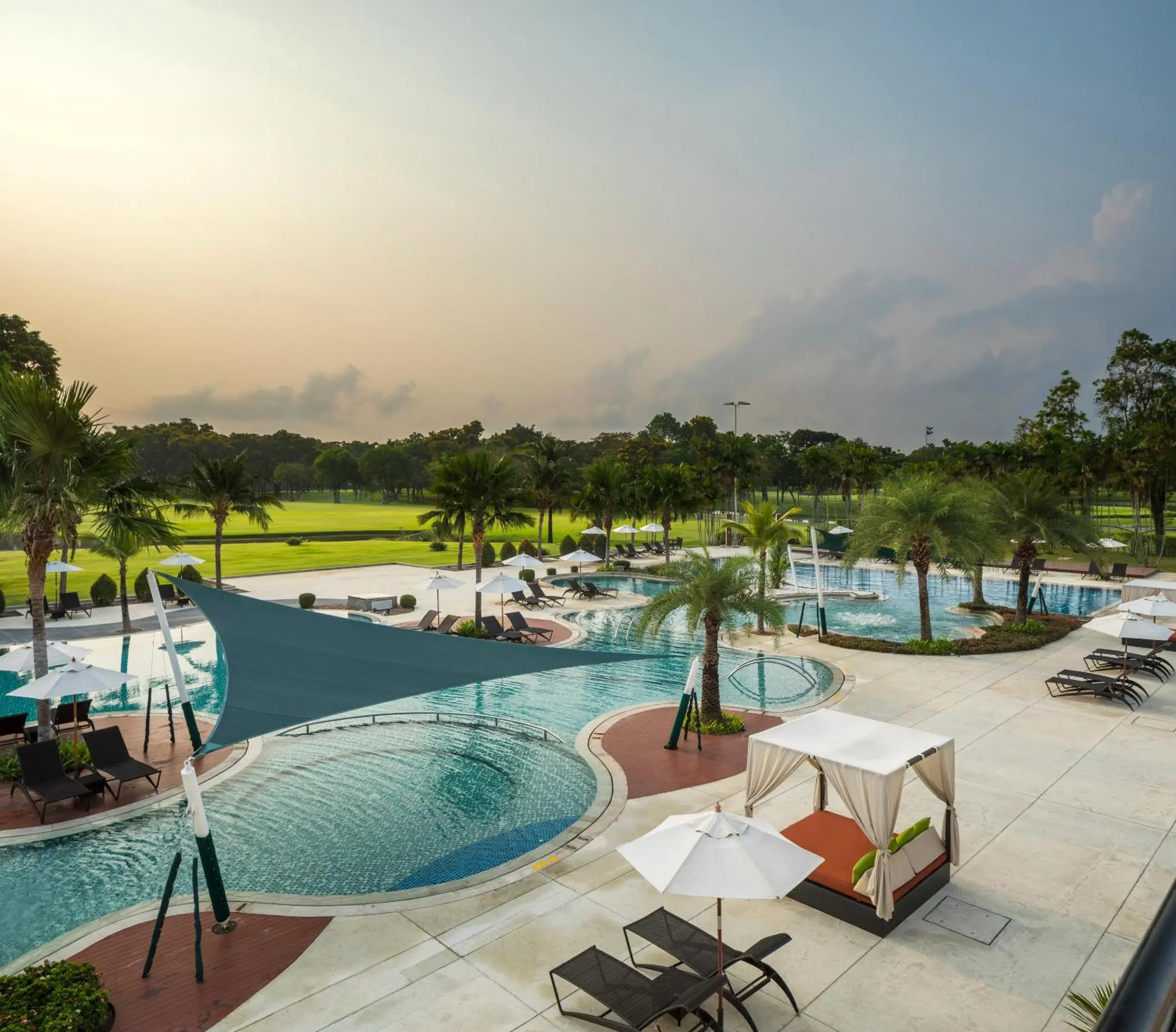 Eastin Thana City Golf Resort Bangkok Eastin Thana City Golf Resort Bangkok