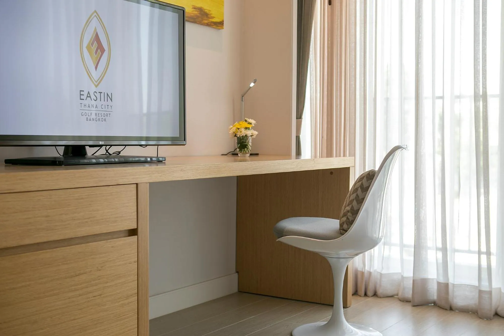 Decorative detail in Eastin Thana City Golf Resort Bangkok