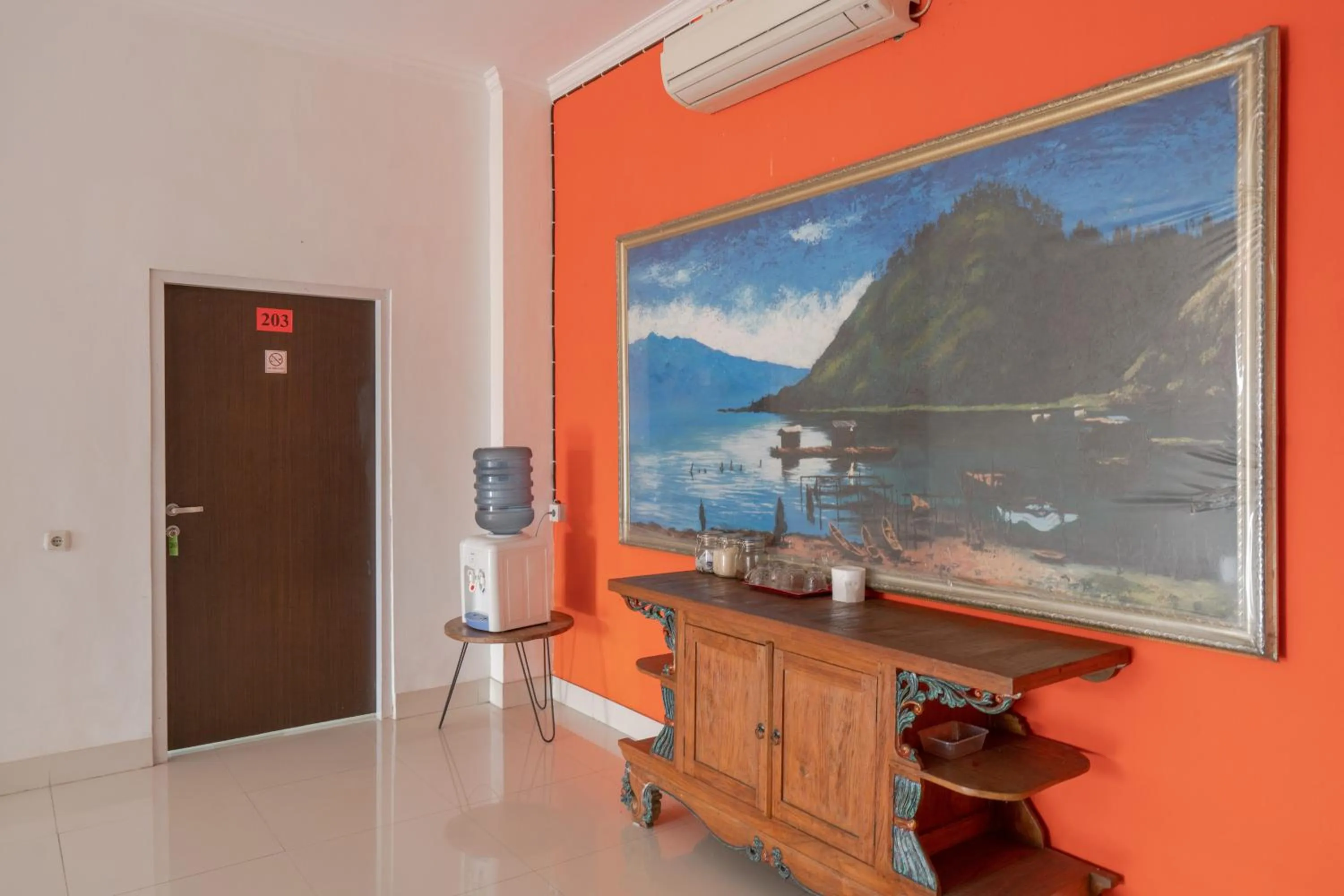 Property building in RedDoorz near Ubud Village