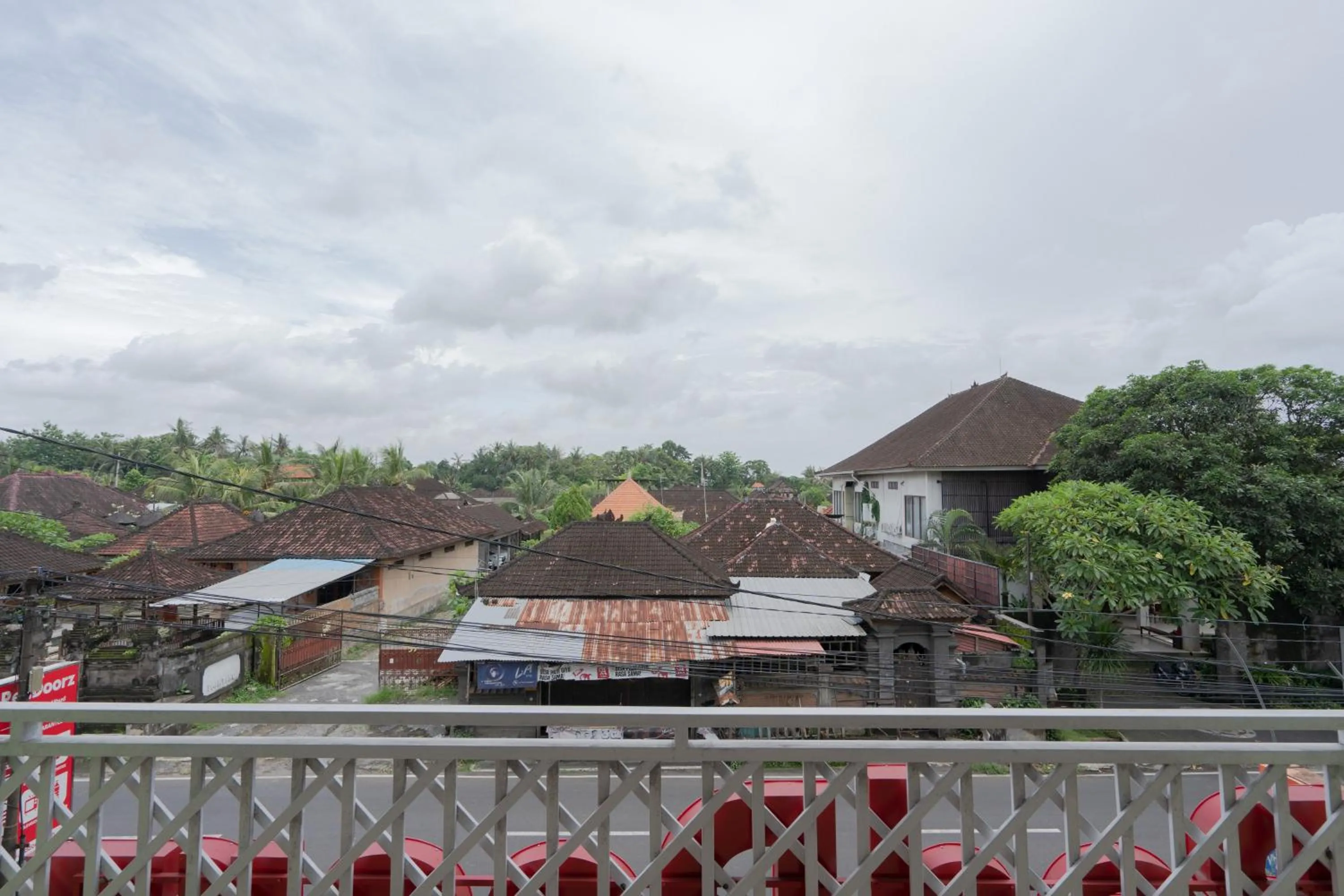 Property building in RedDoorz near Ubud Village
