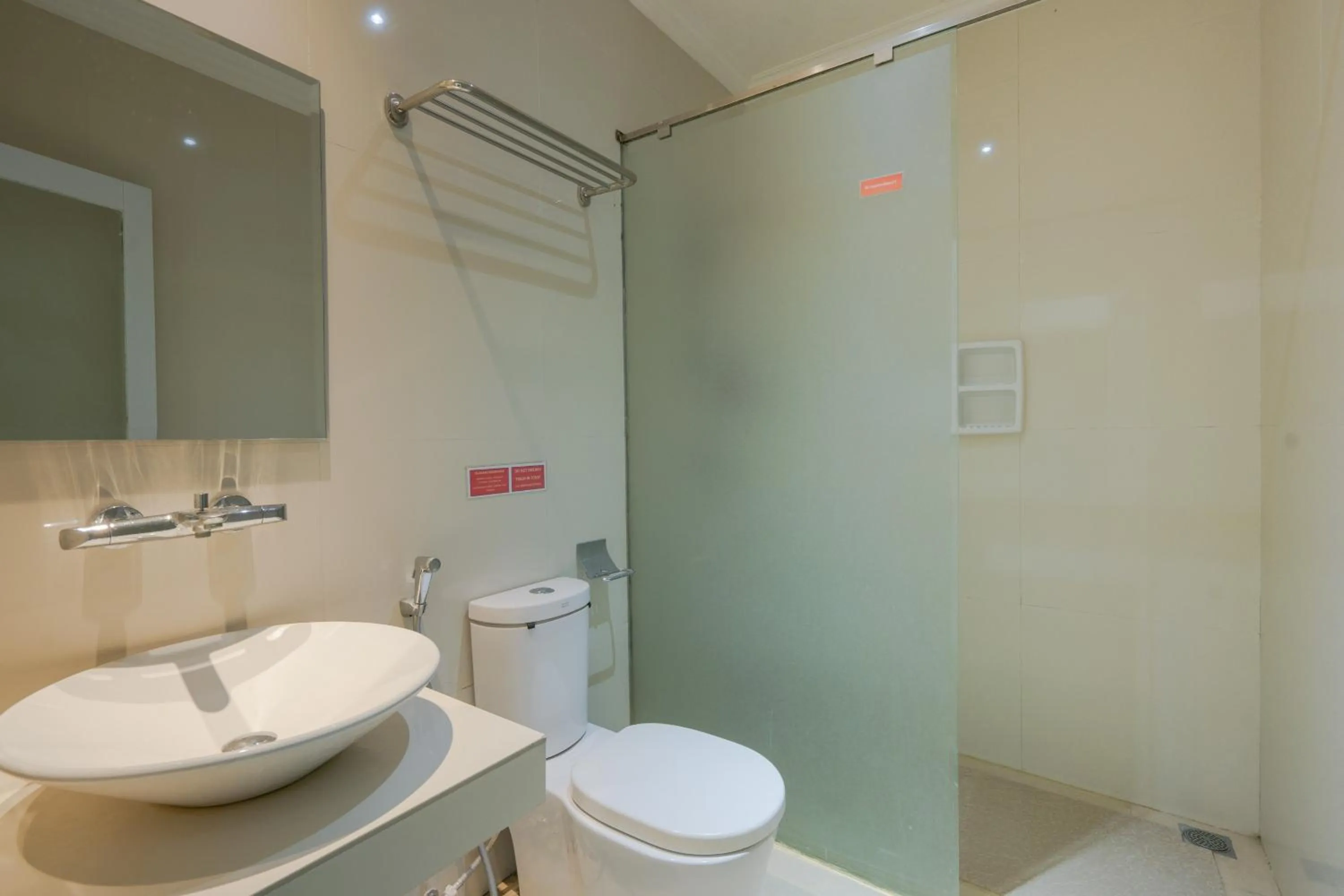 Bathroom in RedDoorz near Ubud Village