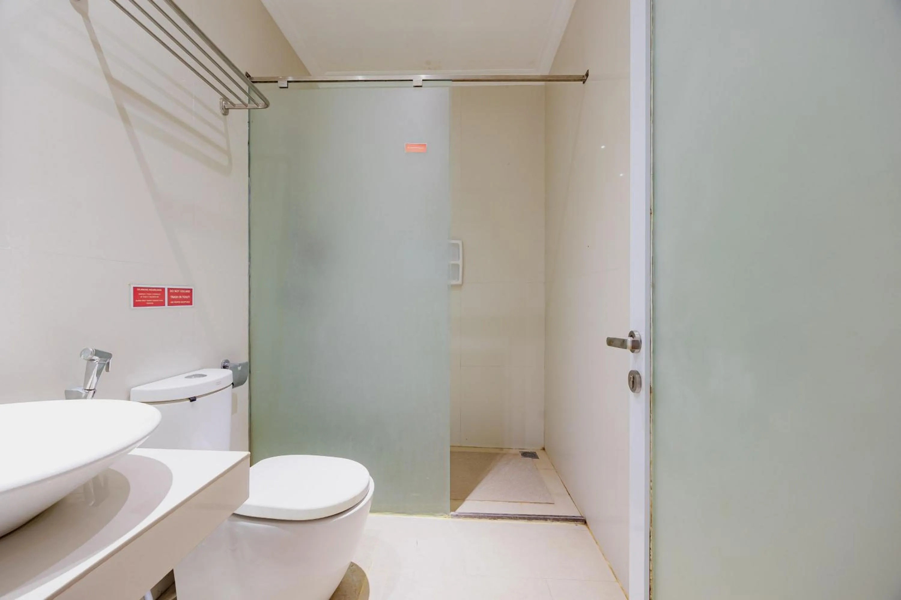 Bathroom in RedDoorz near Ubud Village