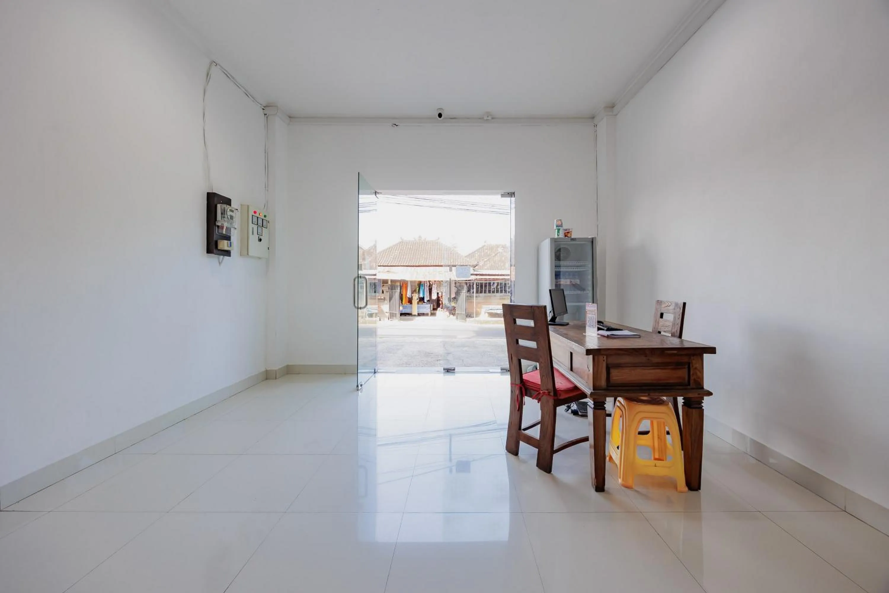 Lobby or reception in RedDoorz near Ubud Village