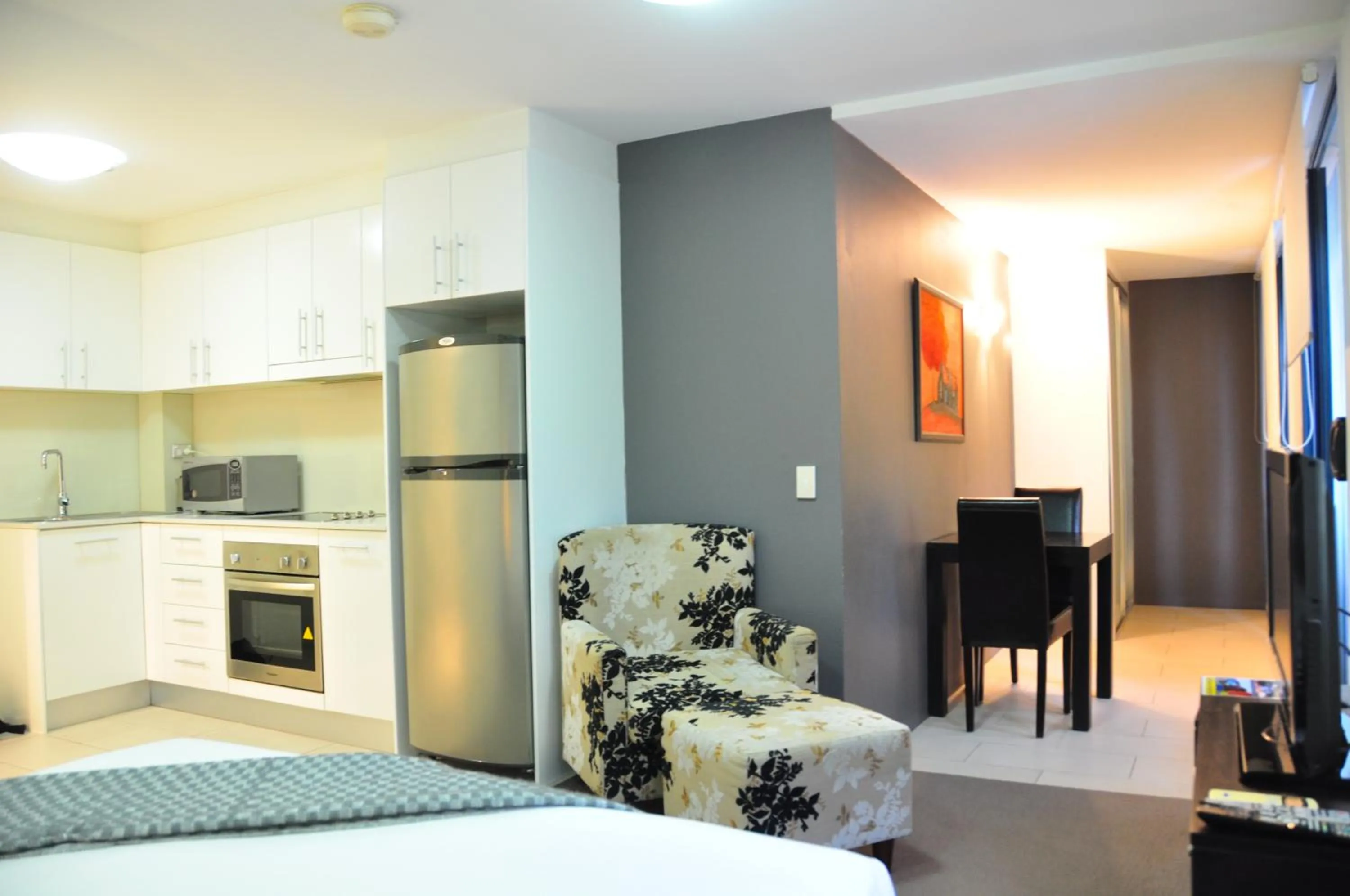 Bed, Seating Area in Annam Serviced Apartments