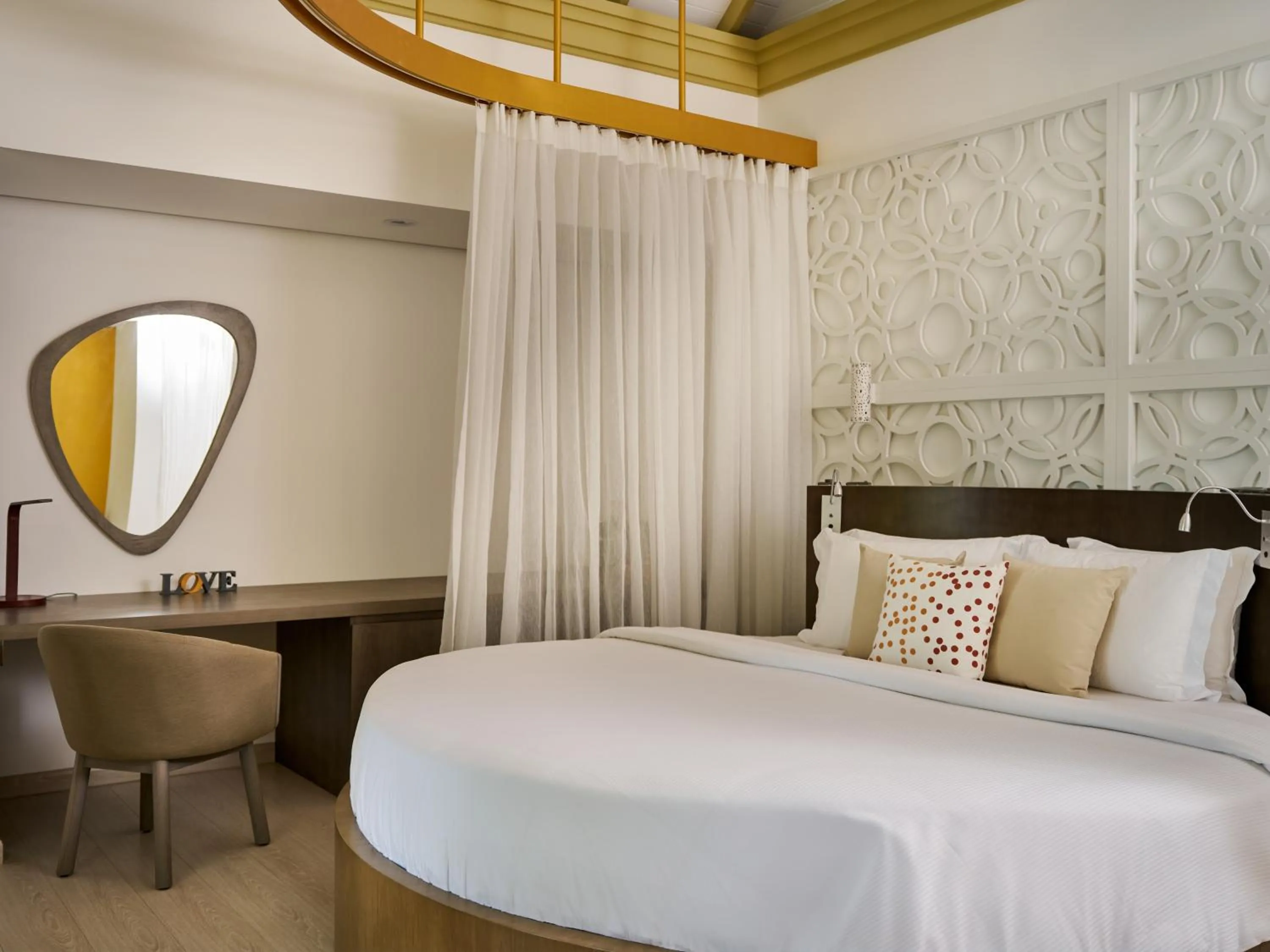 Bed in Sun Siyam Olhuveli