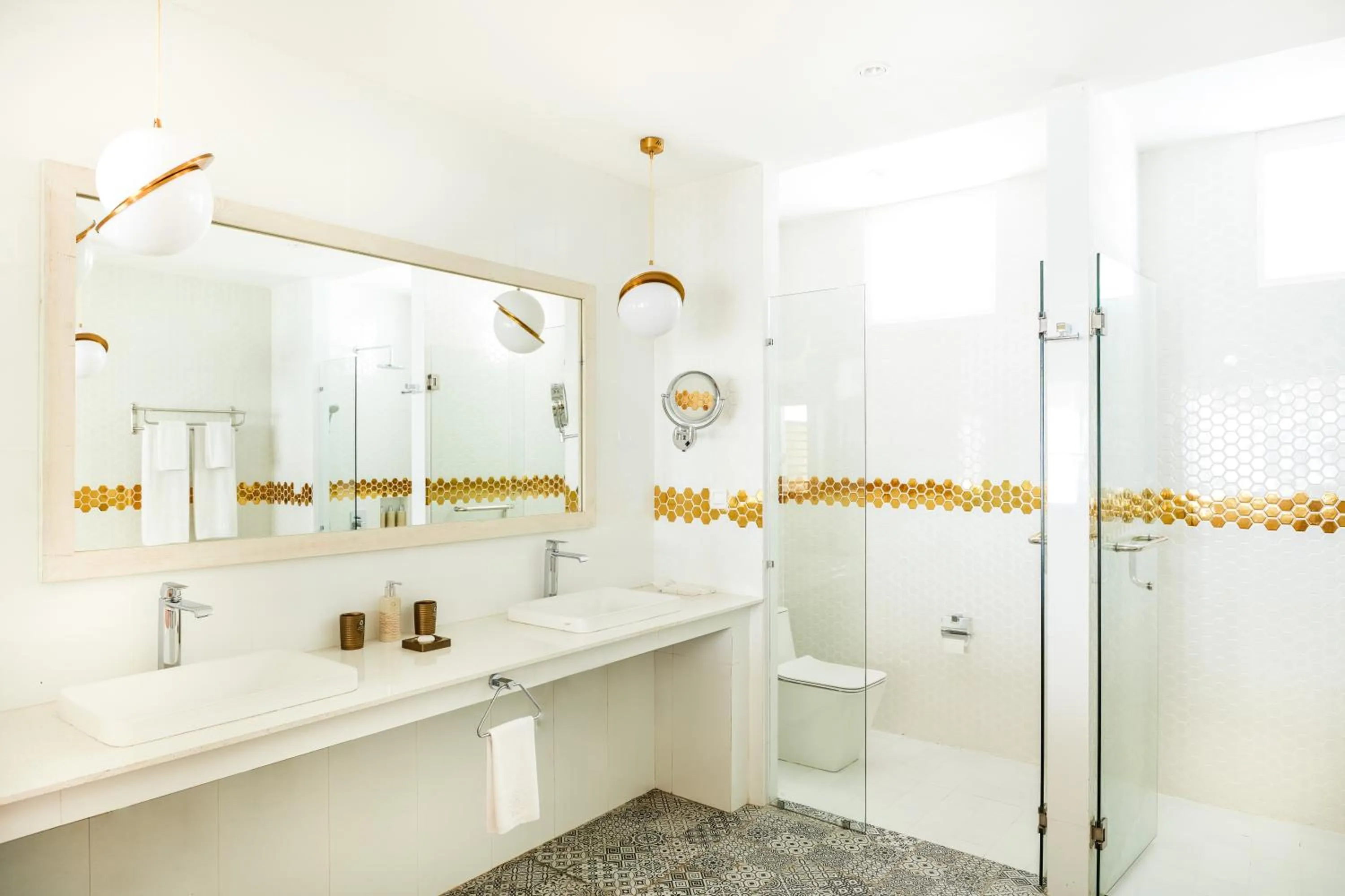 Bathroom in Sun Siyam Olhuveli