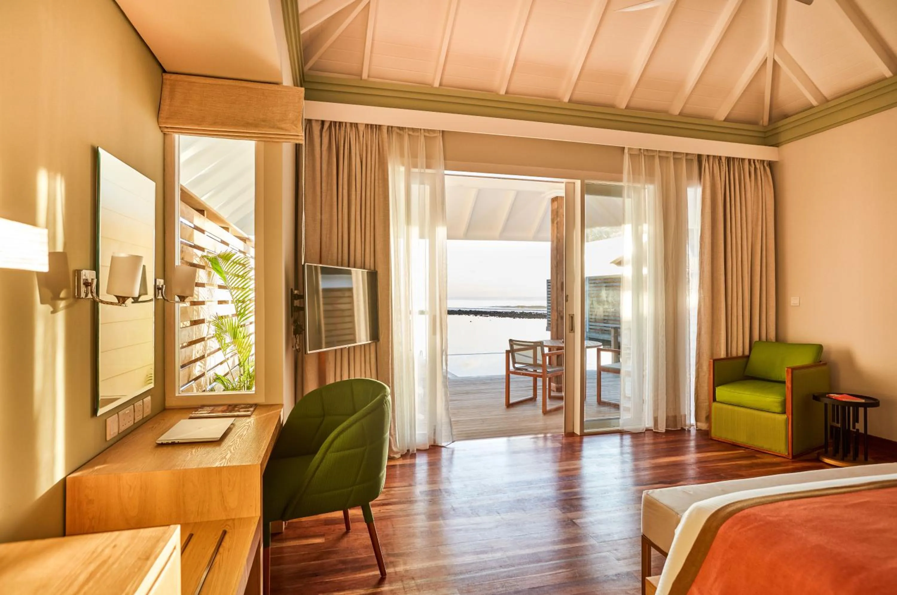 View (from property/room), Bed in Sun Siyam Olhuveli