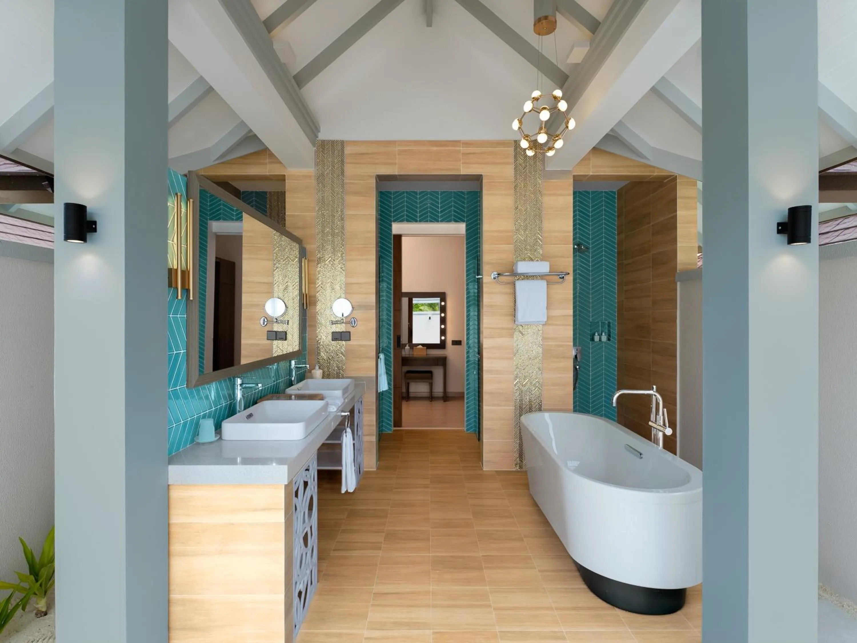 Bathroom, Bed in Sun Siyam Olhuveli